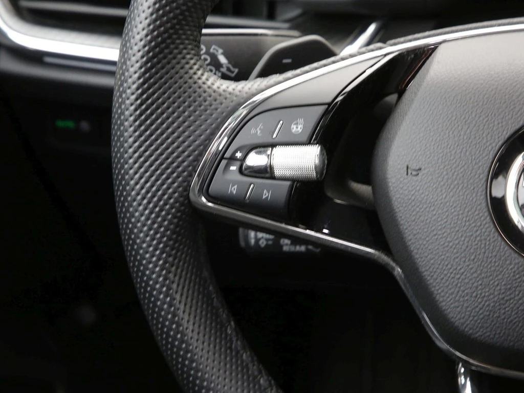 Škoda-Enyaq iV-image-16