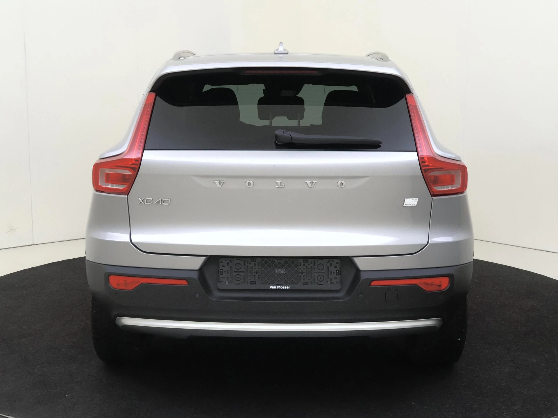 Volvo-XC40-image-6