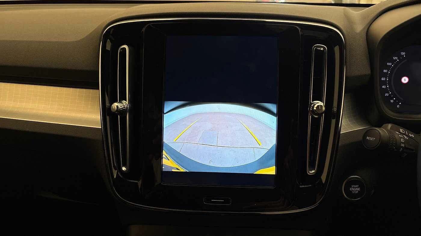 Volvo-XC40-image-17