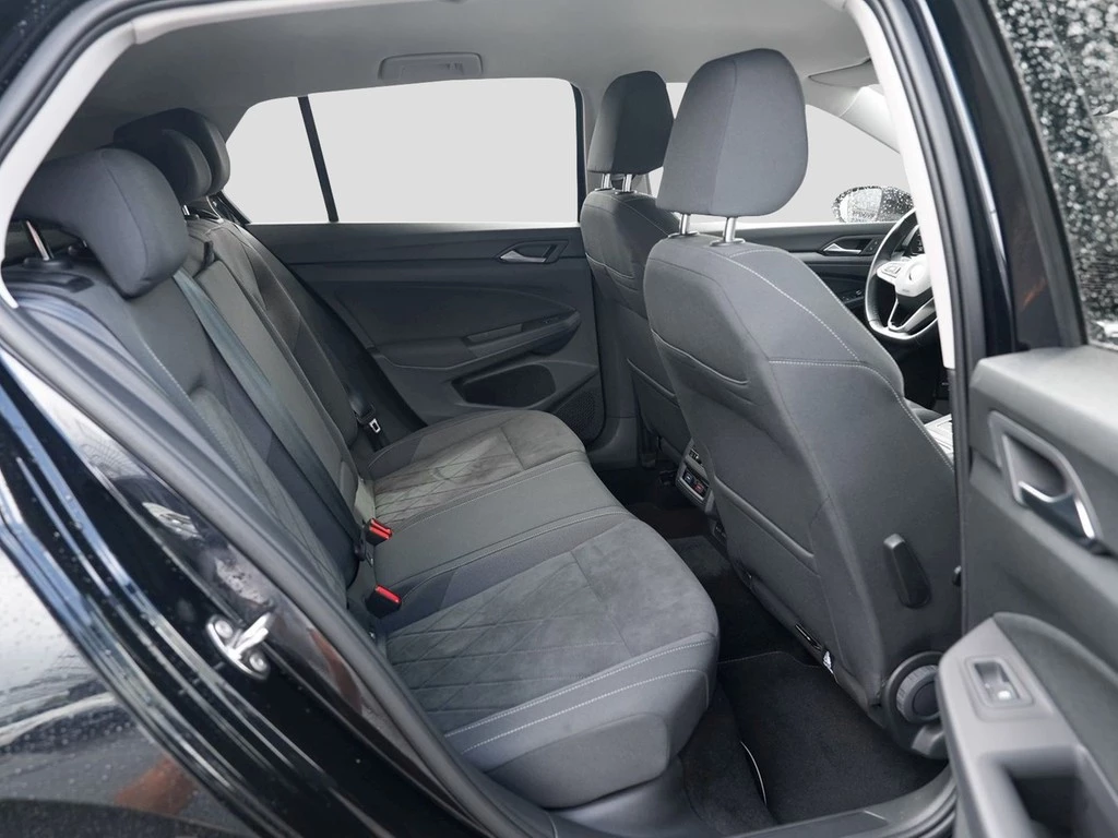 Volkswagen Golf VIII 1.5 TSI Style AHK/Navi/AppConnect