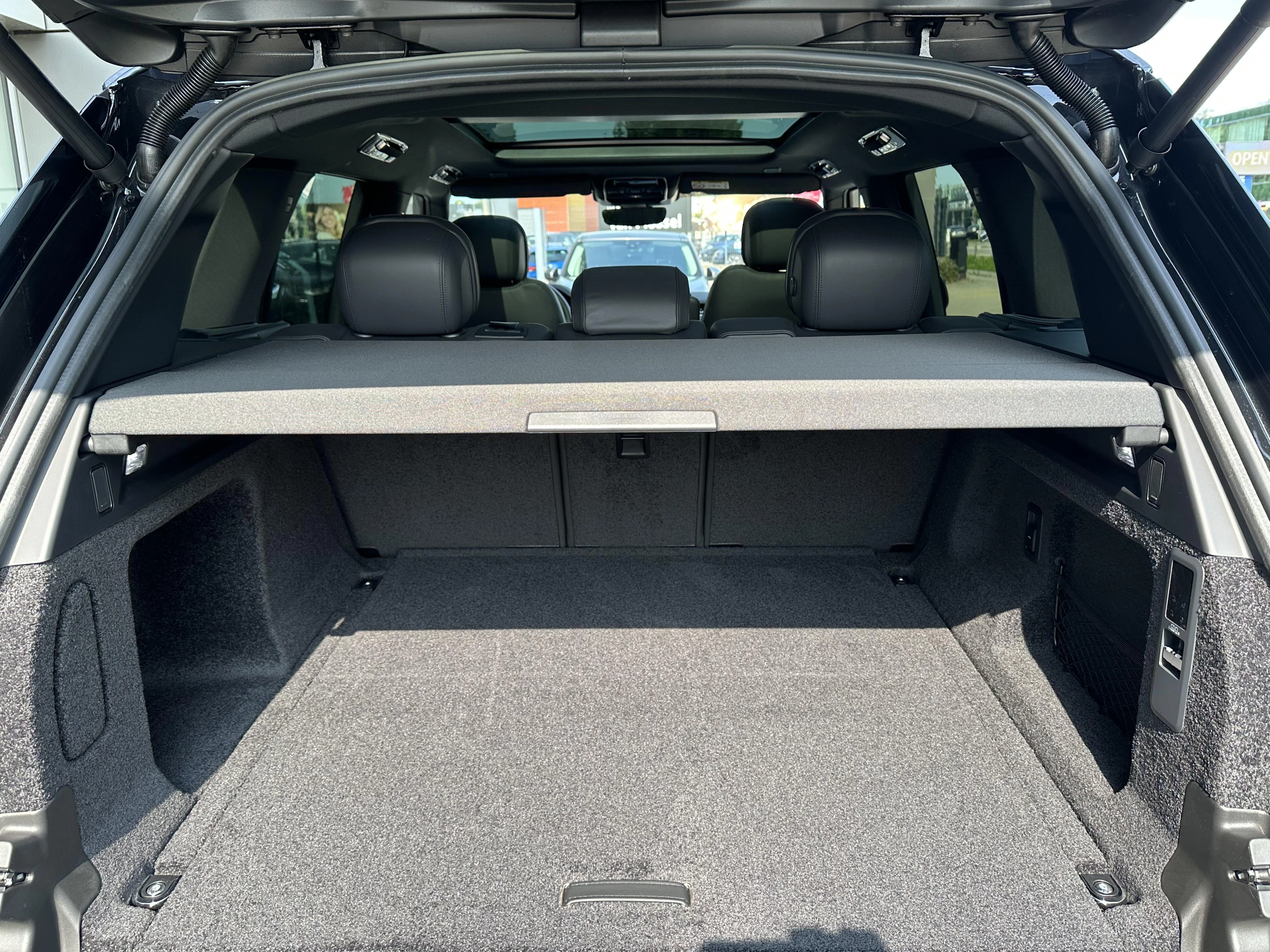 Land Rover-Range Rover-image-7