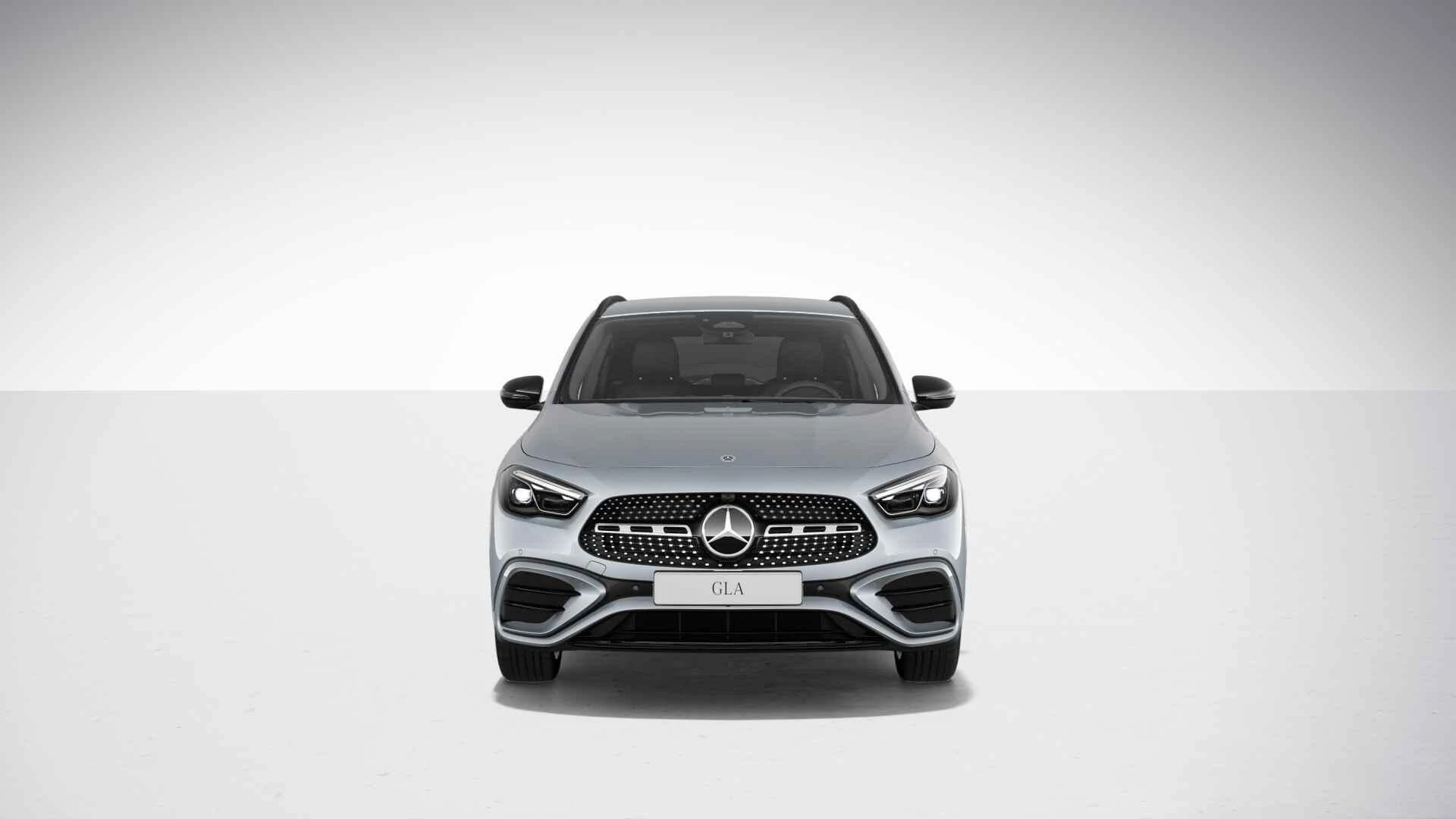 Mercedes-Benz-GLA-image-4