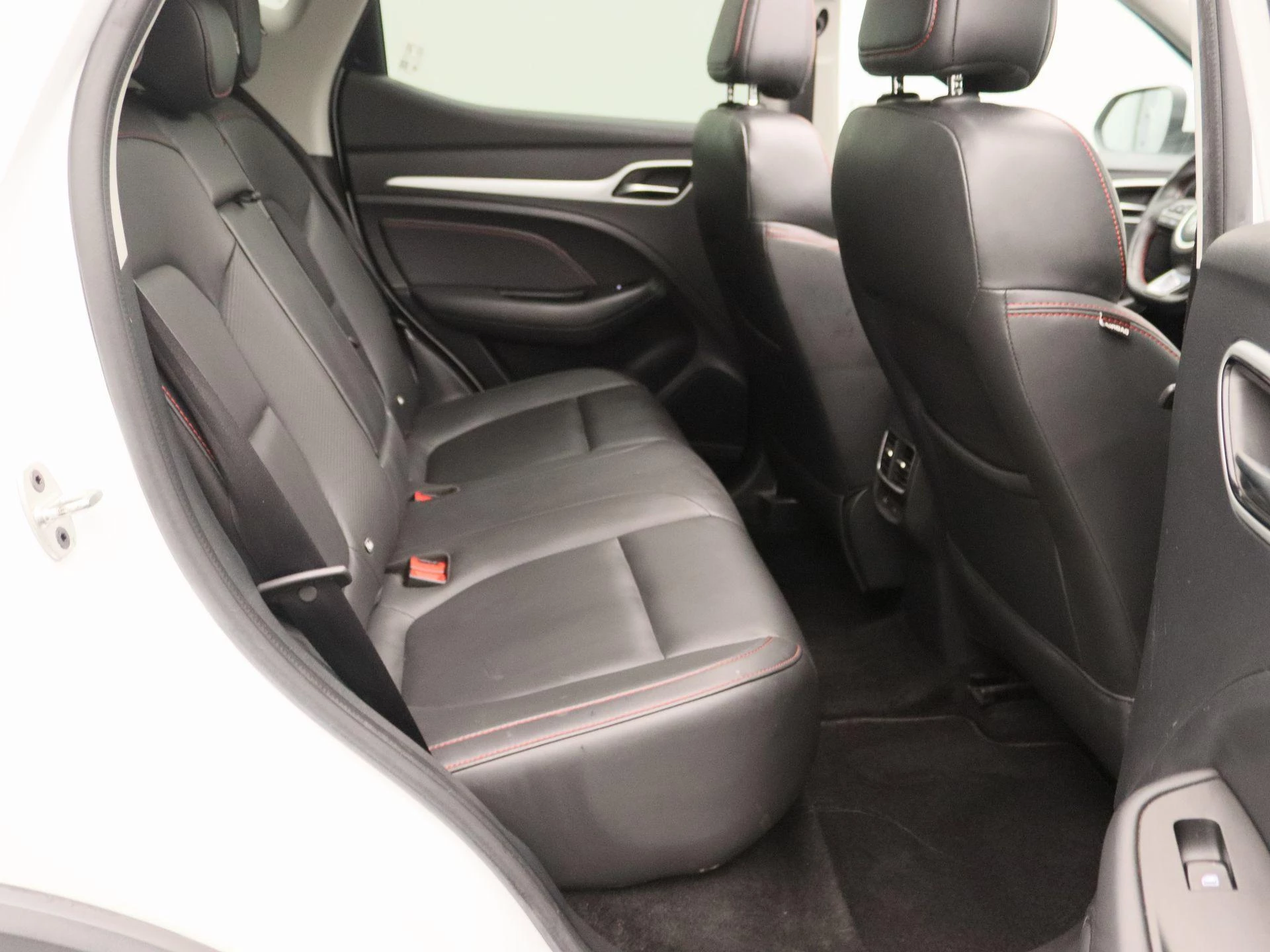 MG ZS EV Long Range Luxury 70 kWh