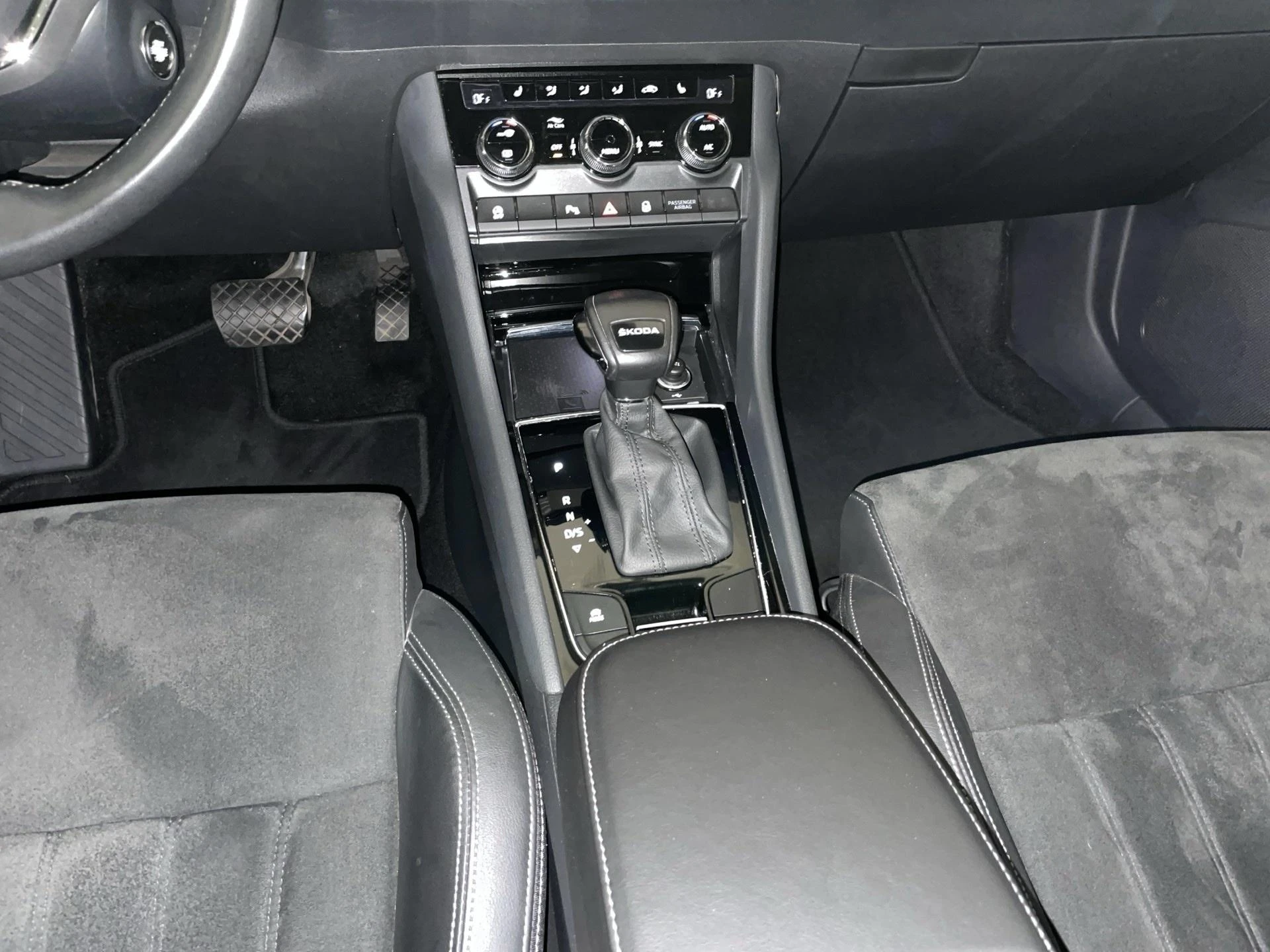 Škoda-Karoq-image-9