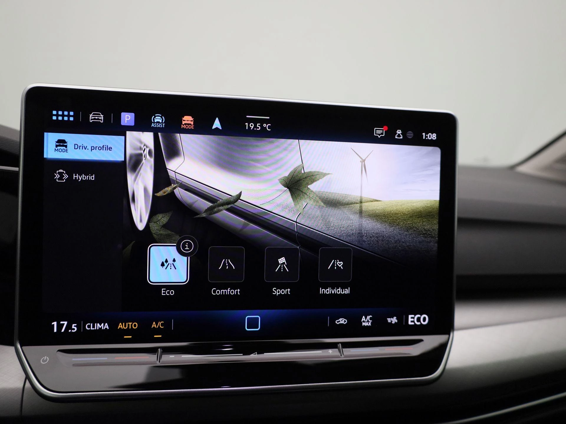 Volkswagen-Golf-image-22