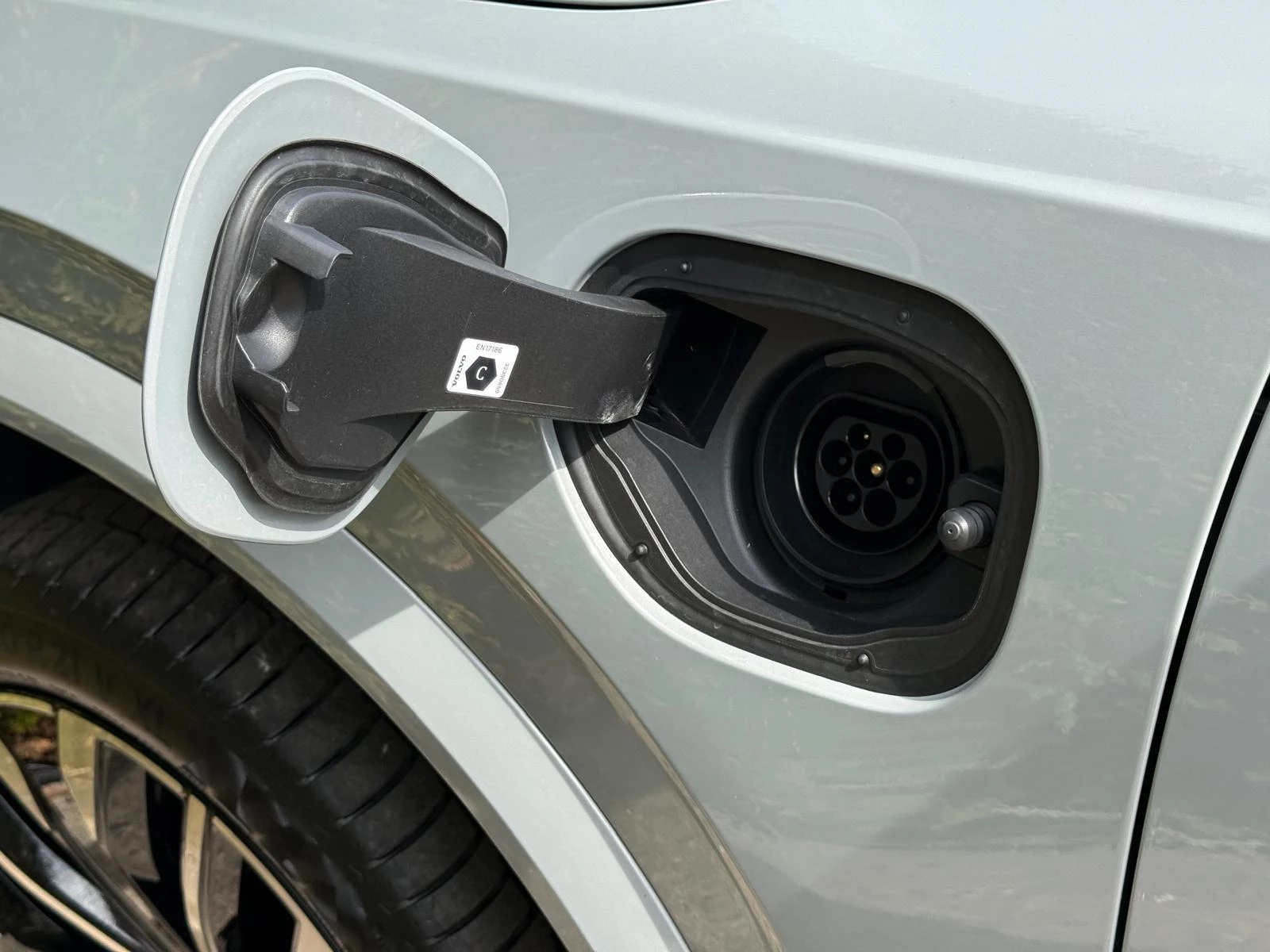 Volvo XC90 T8 Plug-in hybrid AWD Ultra Dark