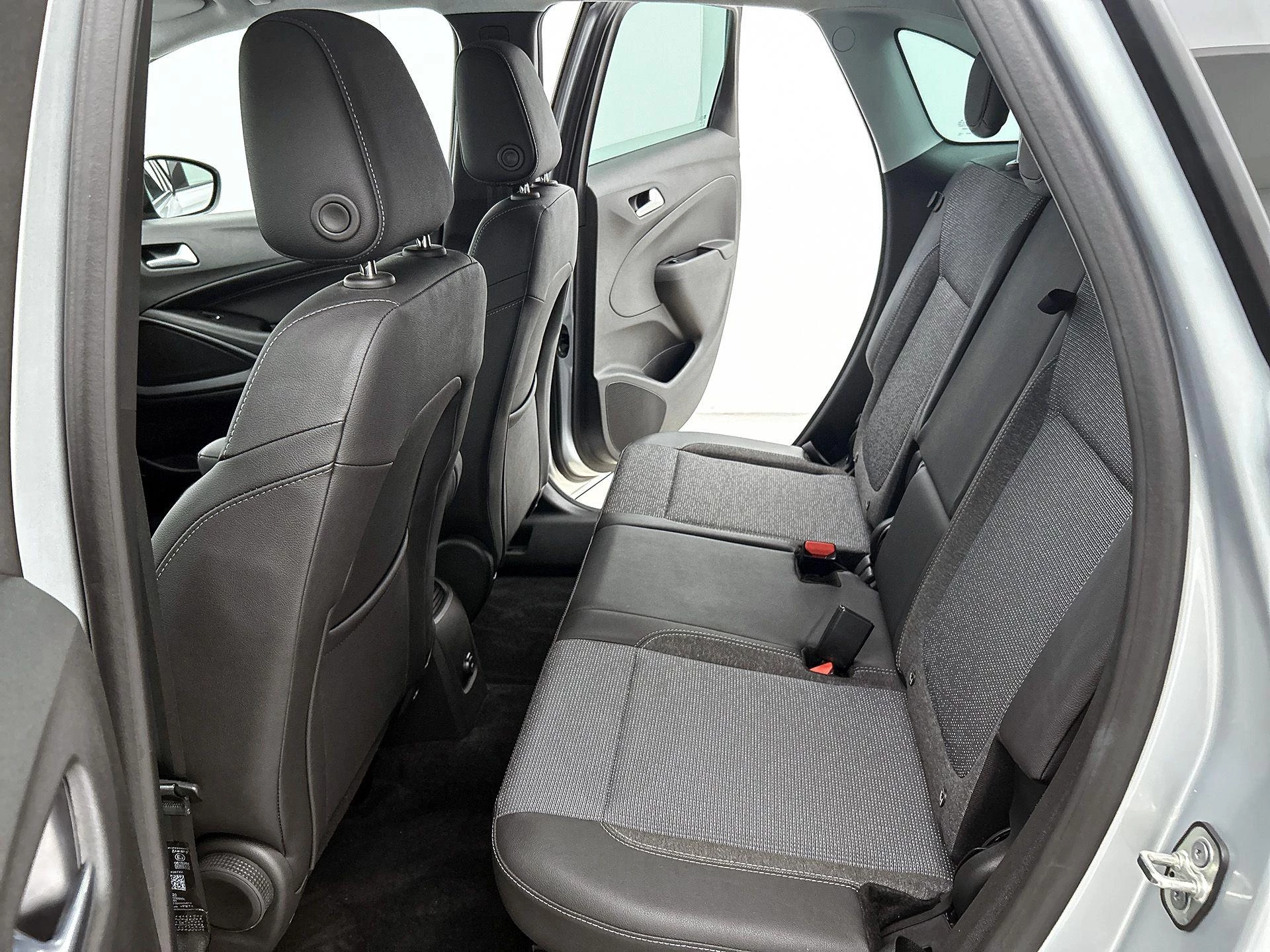 Opel-Crossland-image-19