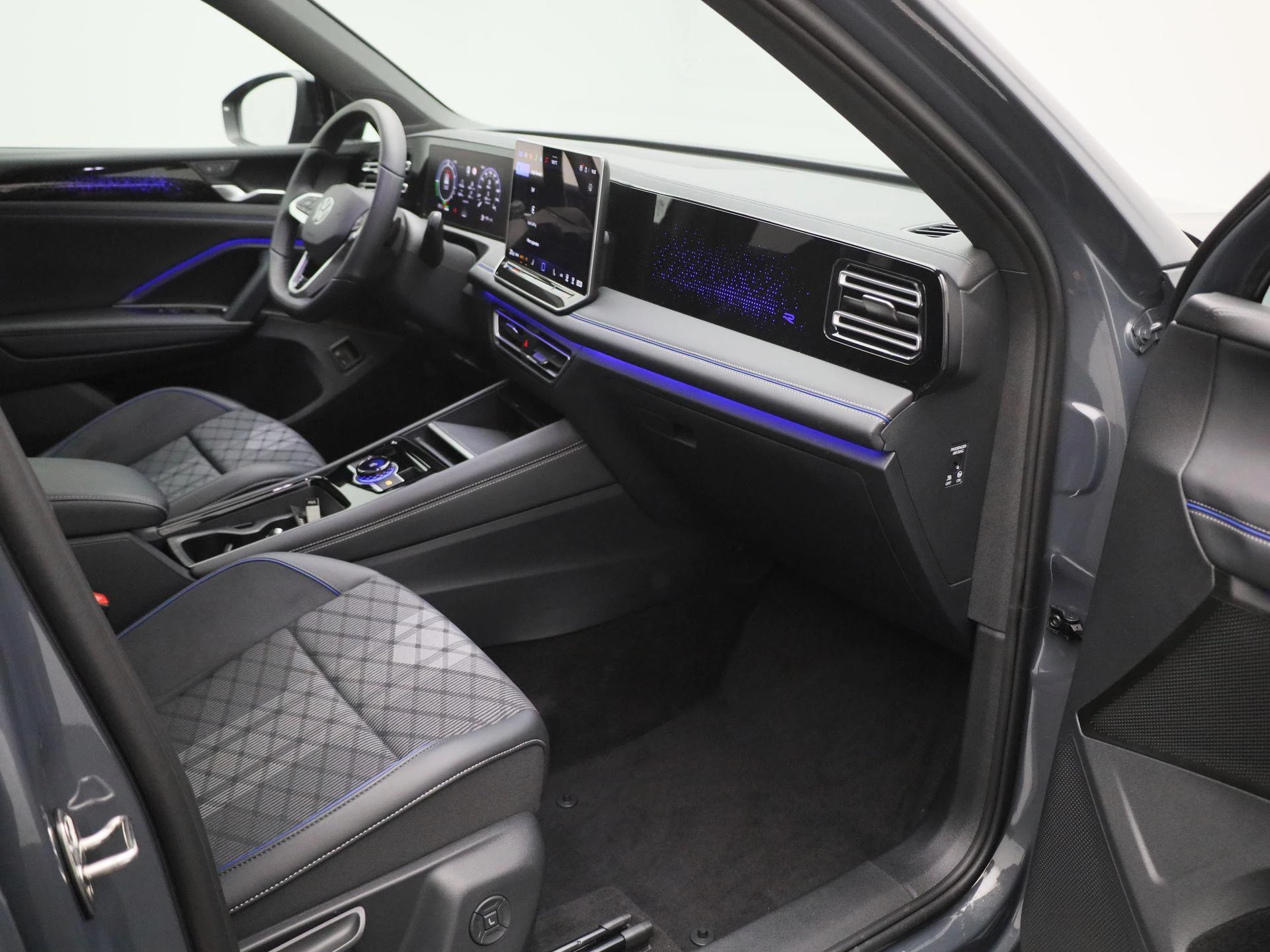 Volkswagen Tiguan 1.5 eHybrid R-Line Edition 204 PK|