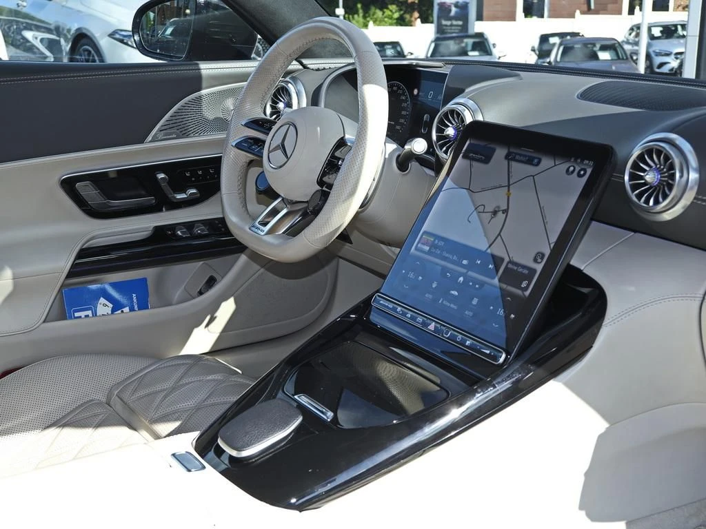 Mercedes-AMG-SL 63 AMG-image-11
