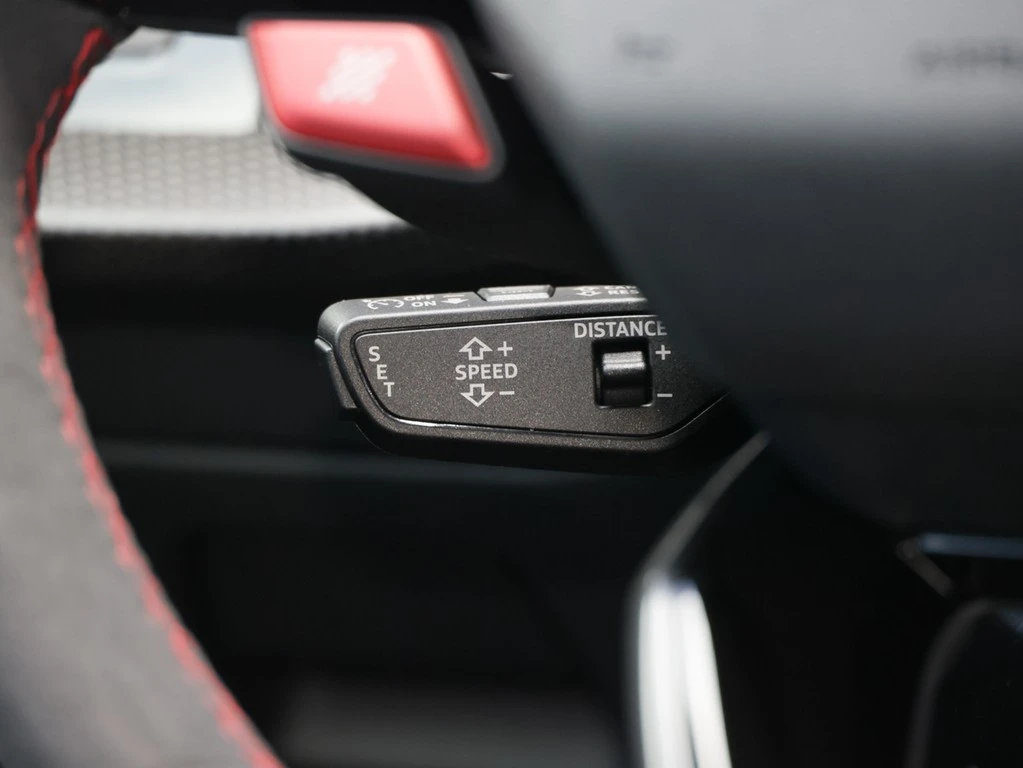 Audi-RS3-image-13