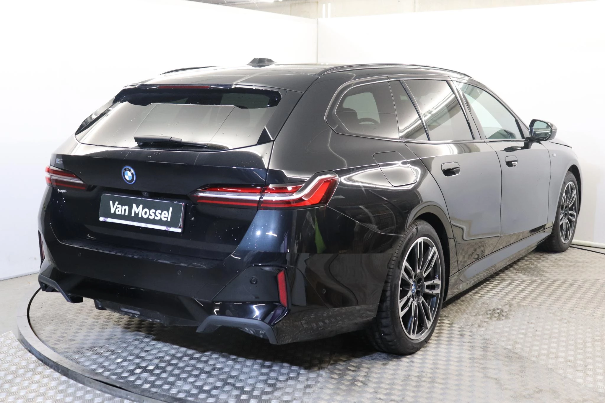 BMW i5 Touring eDrive40 250kW