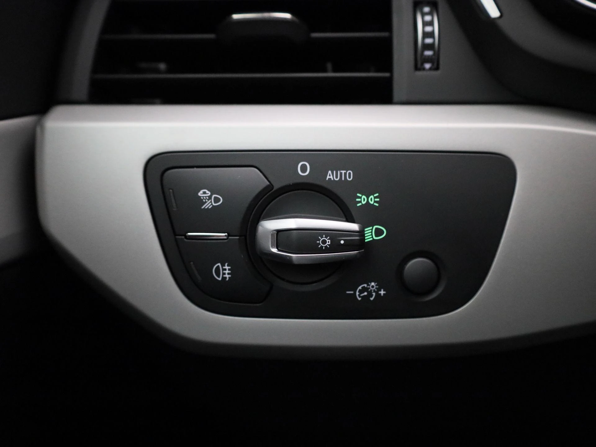 Audi-A4-image-26