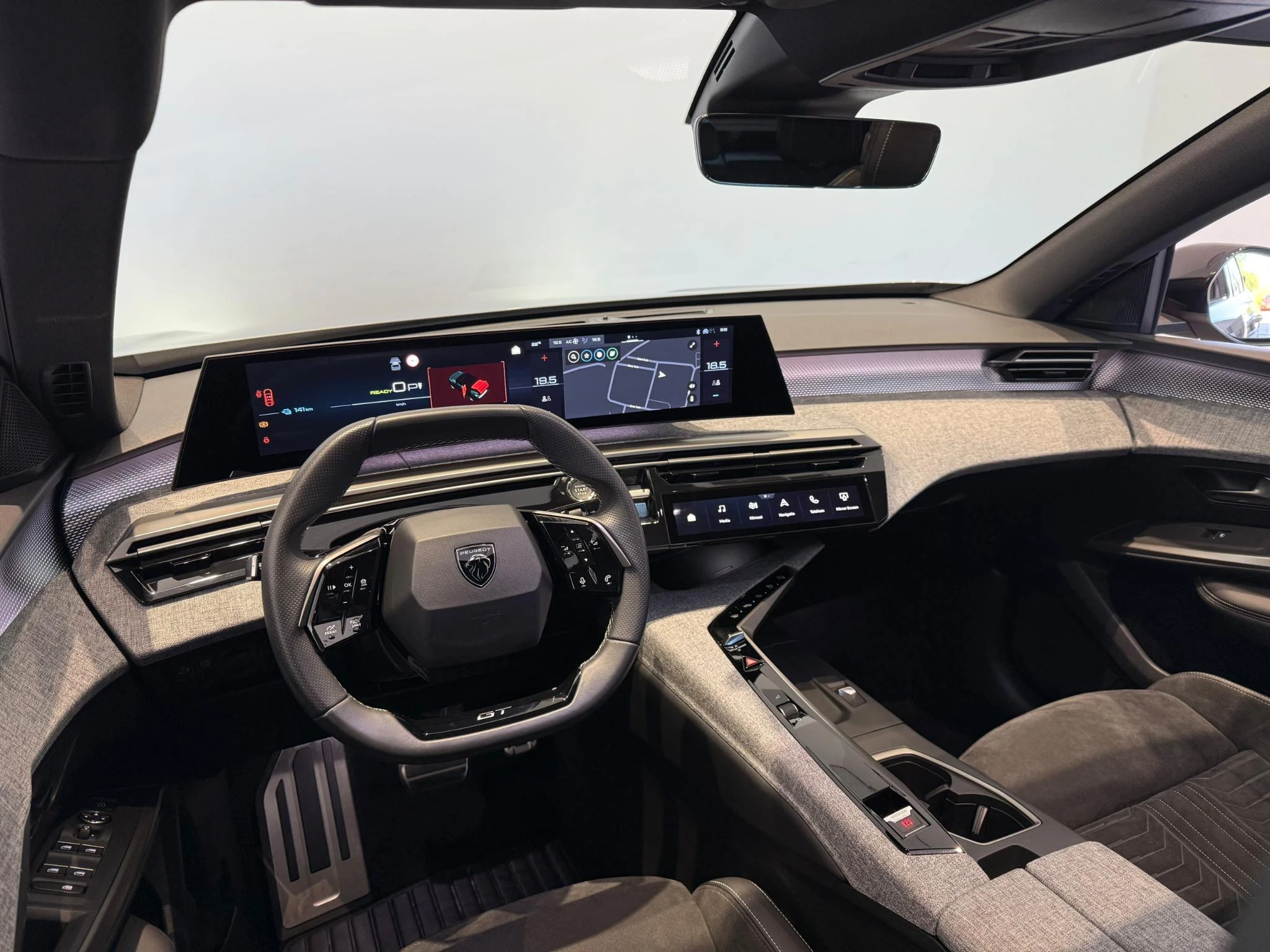 Peugeot-e-3008-image-19