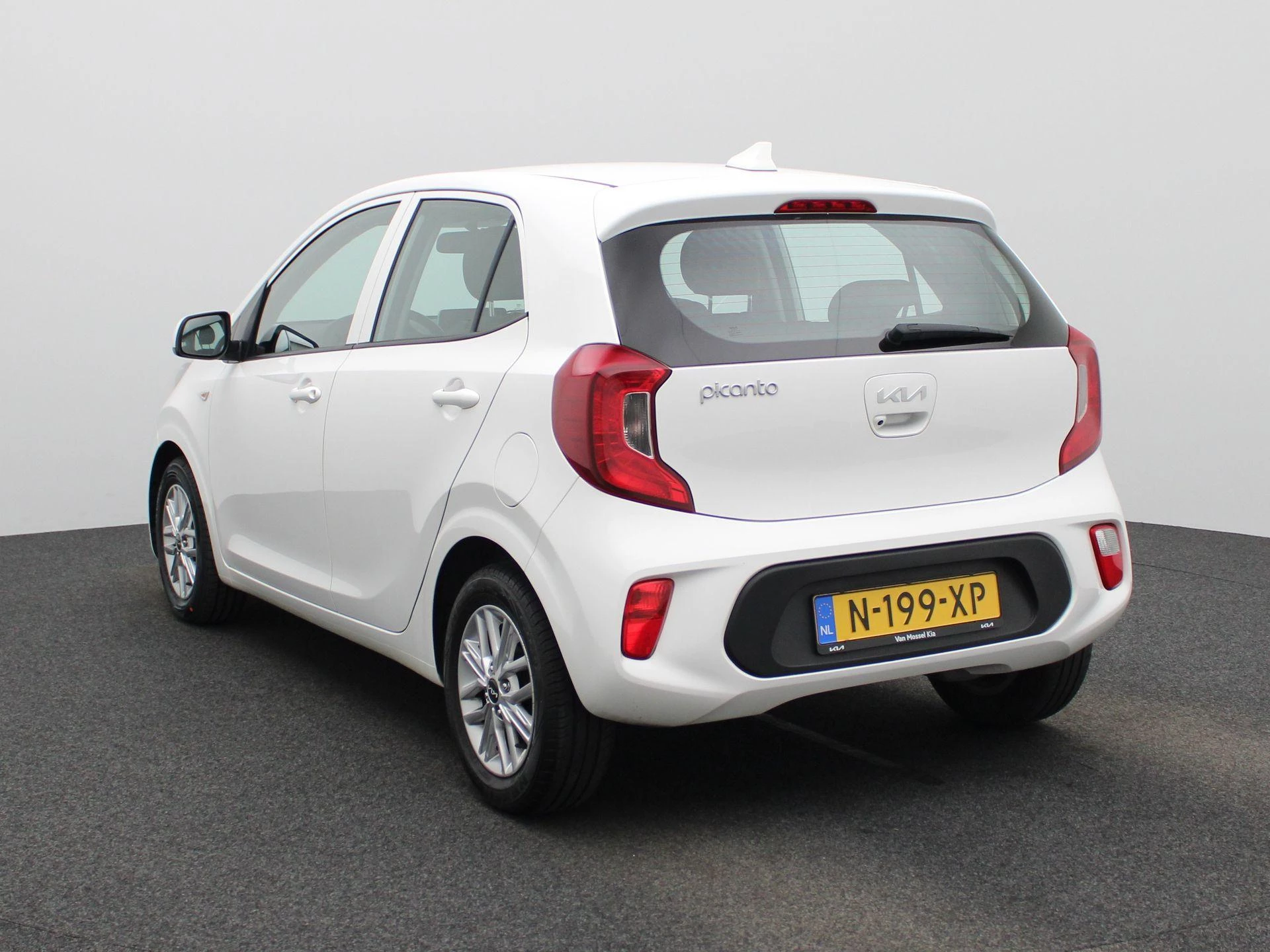 Kia-Picanto-image-3