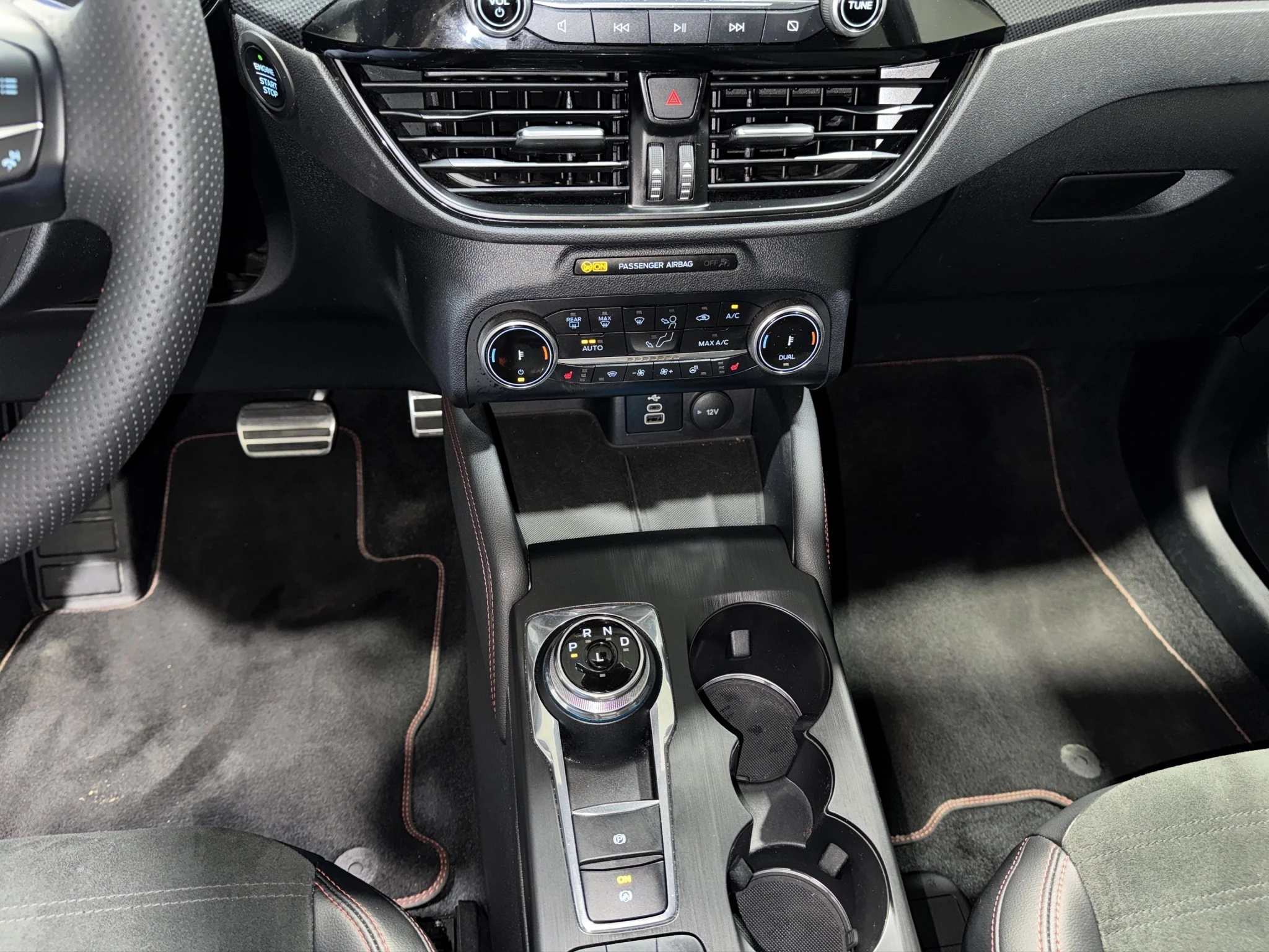 Ford-Kuga-image-12