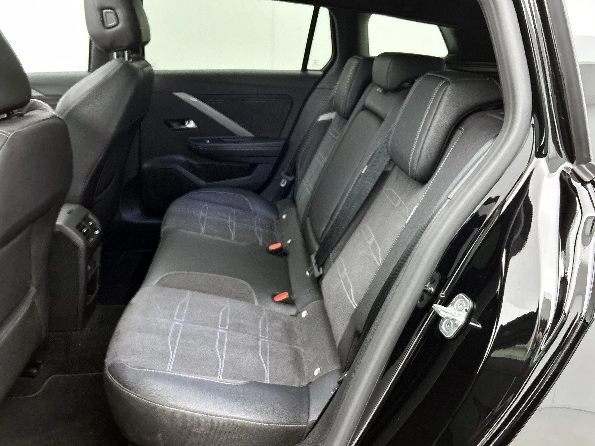 Opel-Astra-image-27