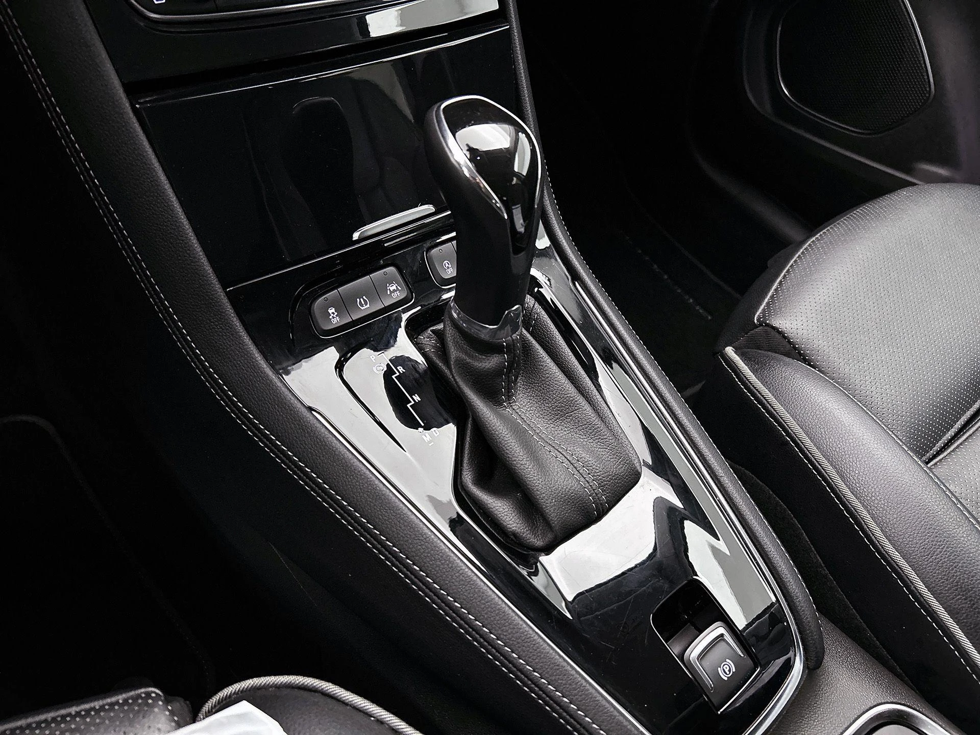 Opel-Grandland X-image-25