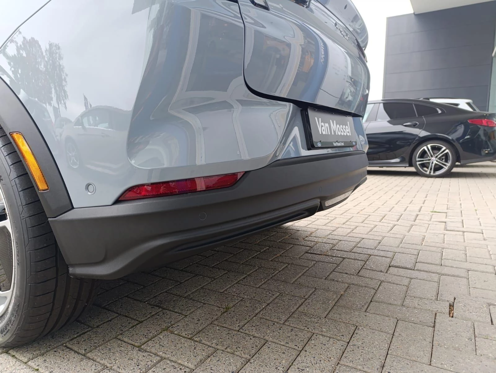 Ford-Mustang Mach-E-image-7