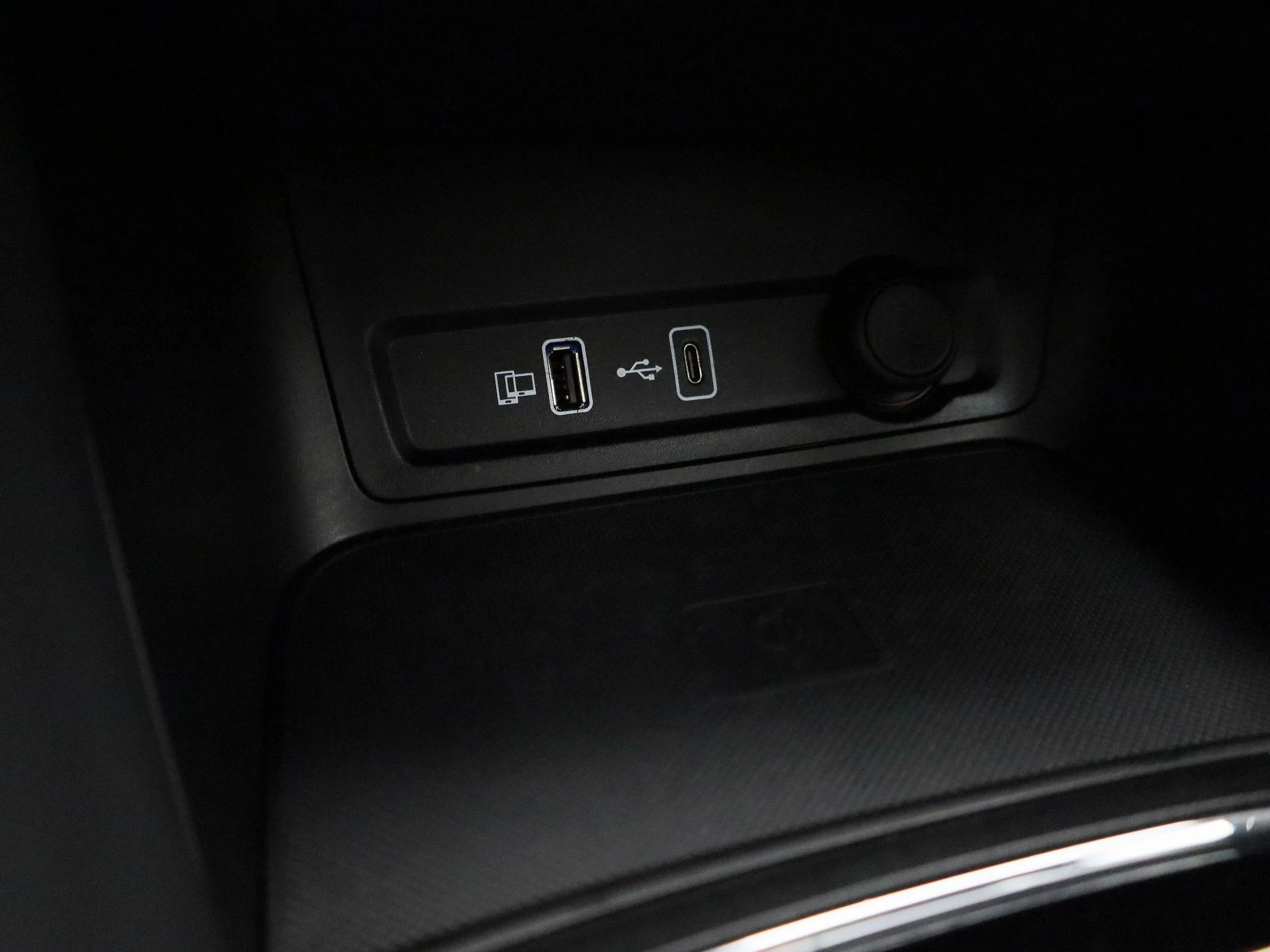 MG ZS EV Long Range Luxury 70 kWh