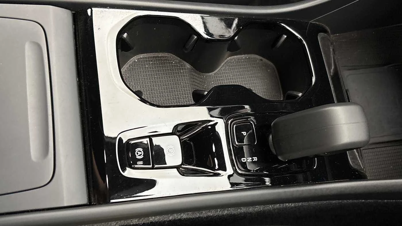 Volvo-XC40-image-23