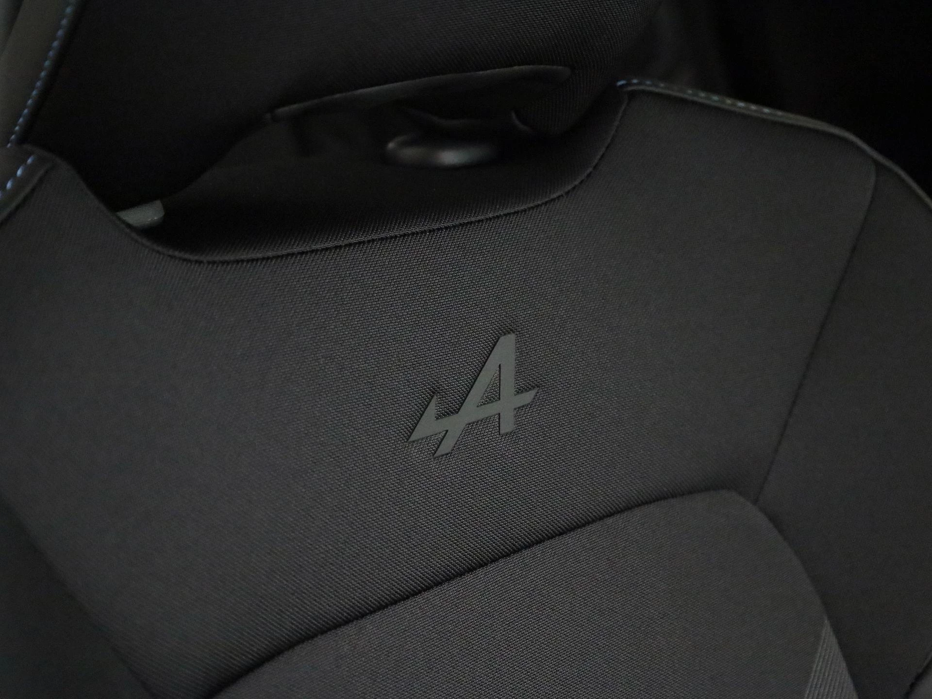 Renault-Clio-image-41