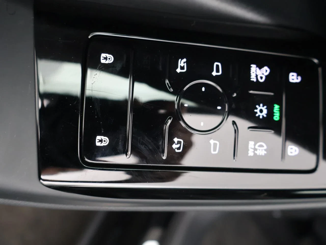 Audi Q6 e-tron Sportback e-Tron 83 kWh 252PK Advanced *NAVI*APP CONNECT*BLTH*CRUISE*DIGITAL DASHOBOARD*ZETELVERWARMNG*SPORTSEATS*ADAPTIVE CRUIS