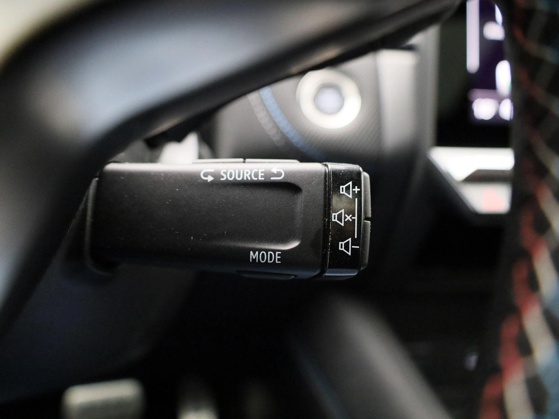 Renault-Captur-image-21