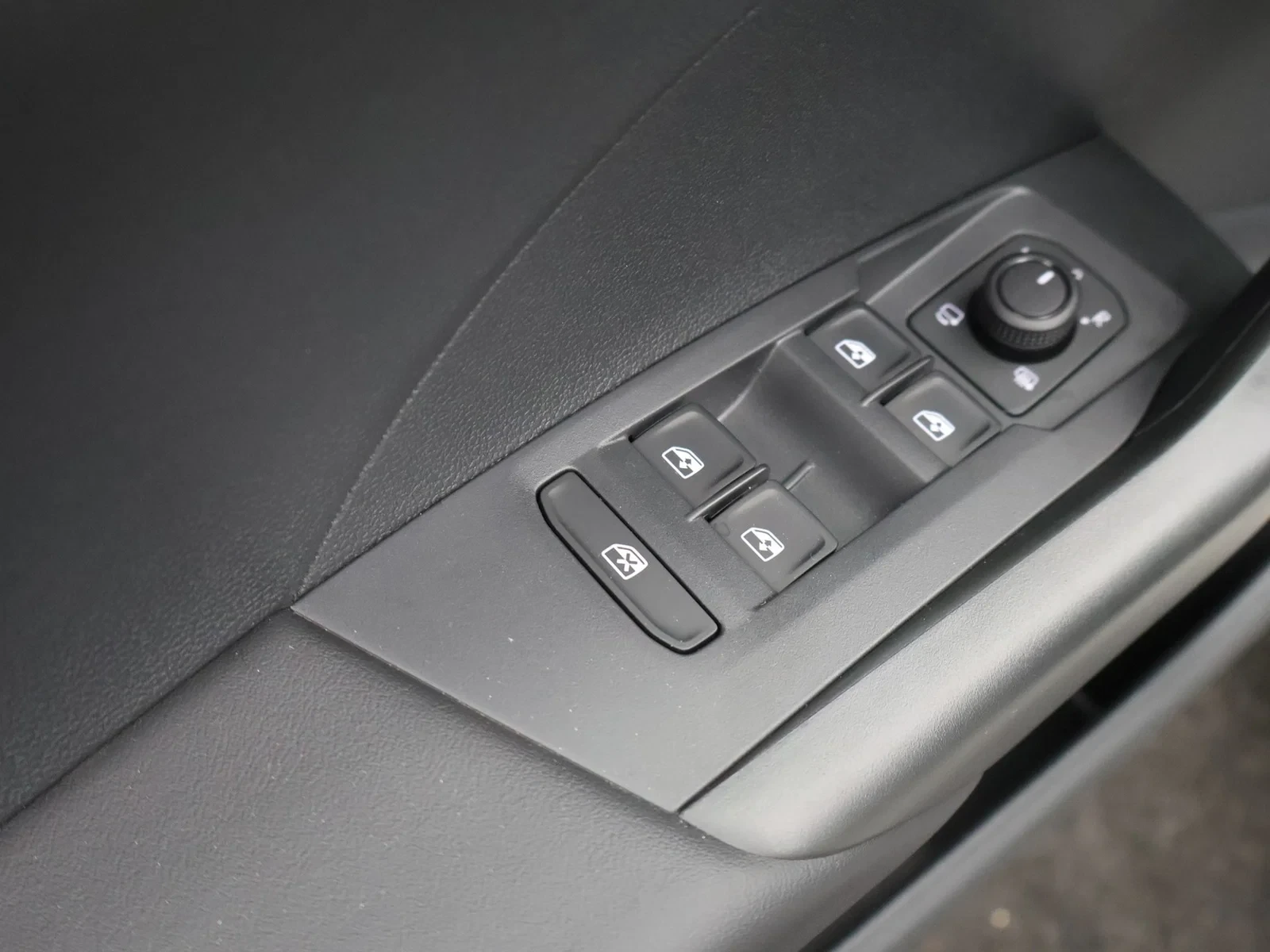Volkswagen T-Cross T-Cross Life Business 116PK AUTOMAAT DEMO
