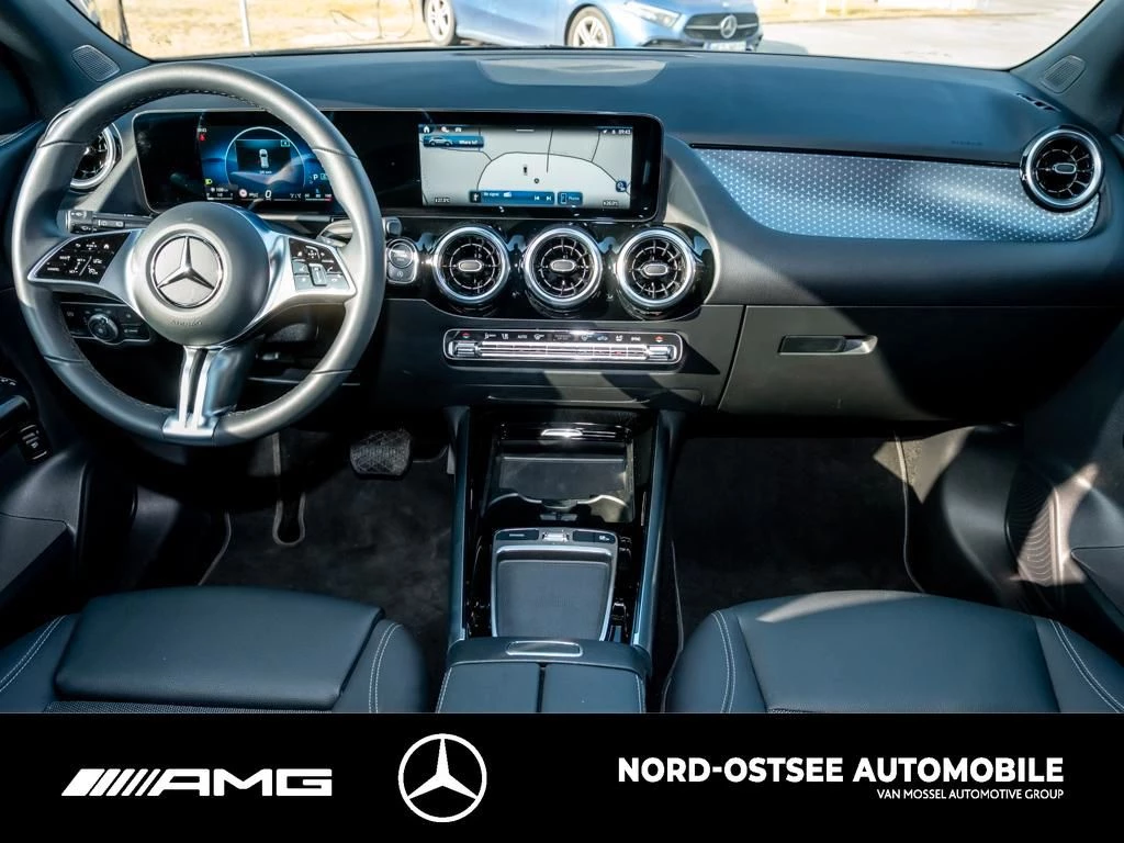 Mercedes-Benz GLA 200 d PROGRESSIVE AHK SHZ KLIMA NAVI MBUX Progressive