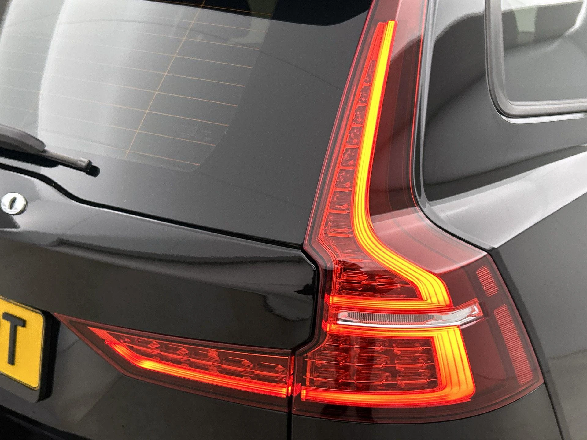 Volvo-V60-image-29