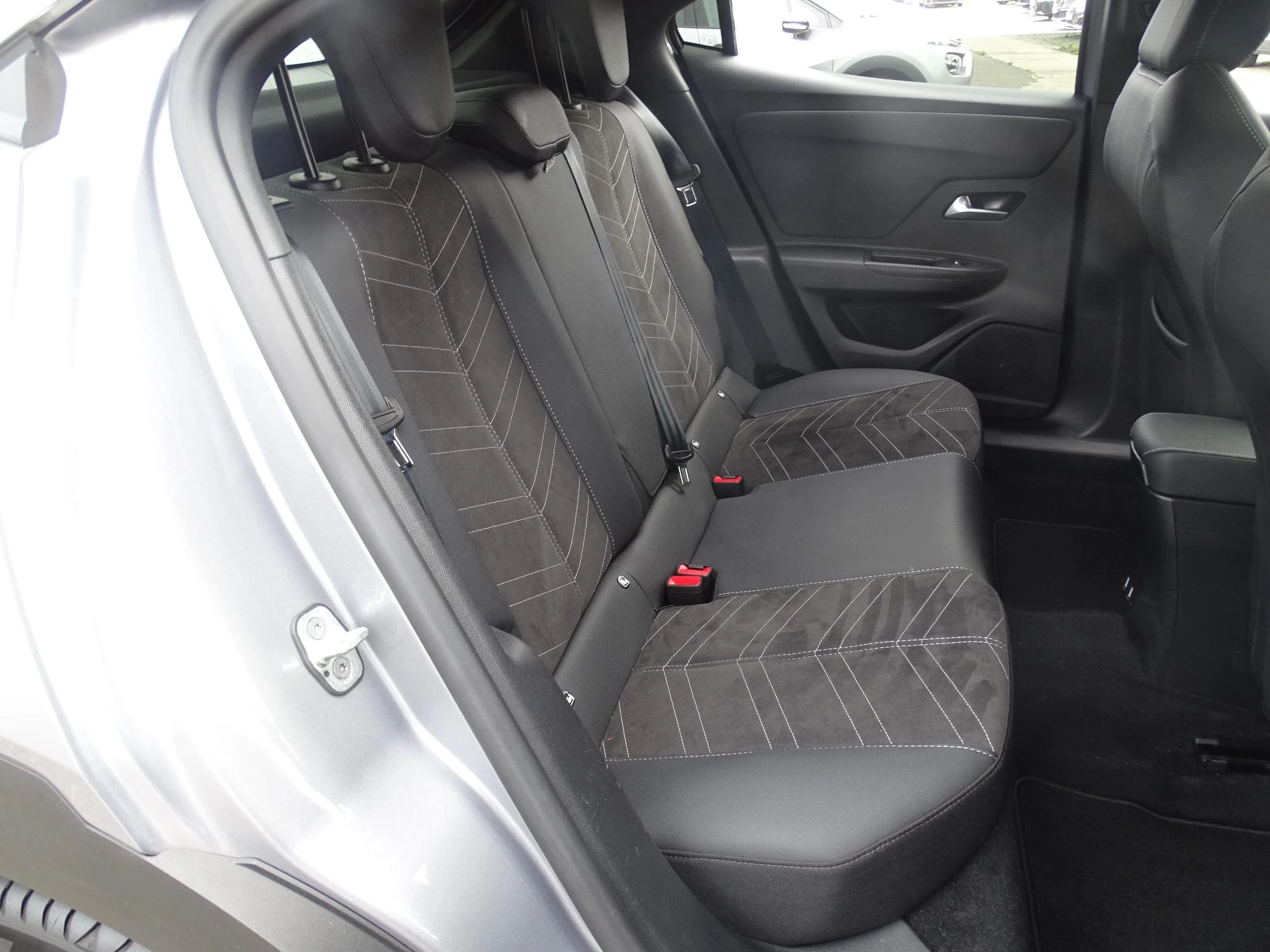 Opel-Mokka-image-16