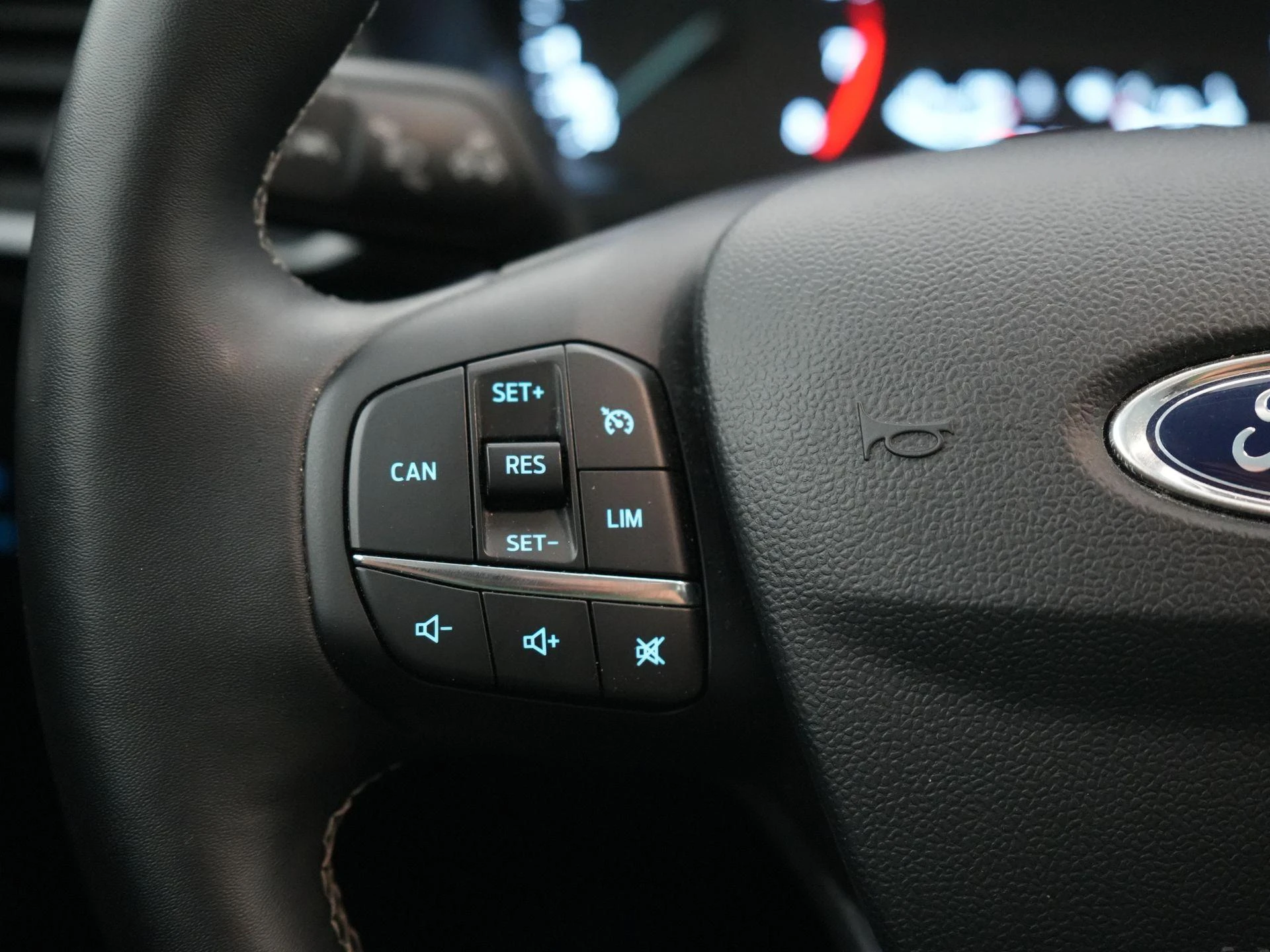Ford-Puma-image-16