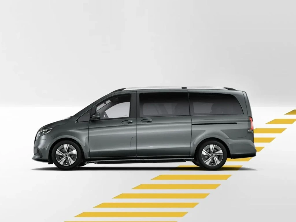 Mercedes-Benz-EQV 300-image-3