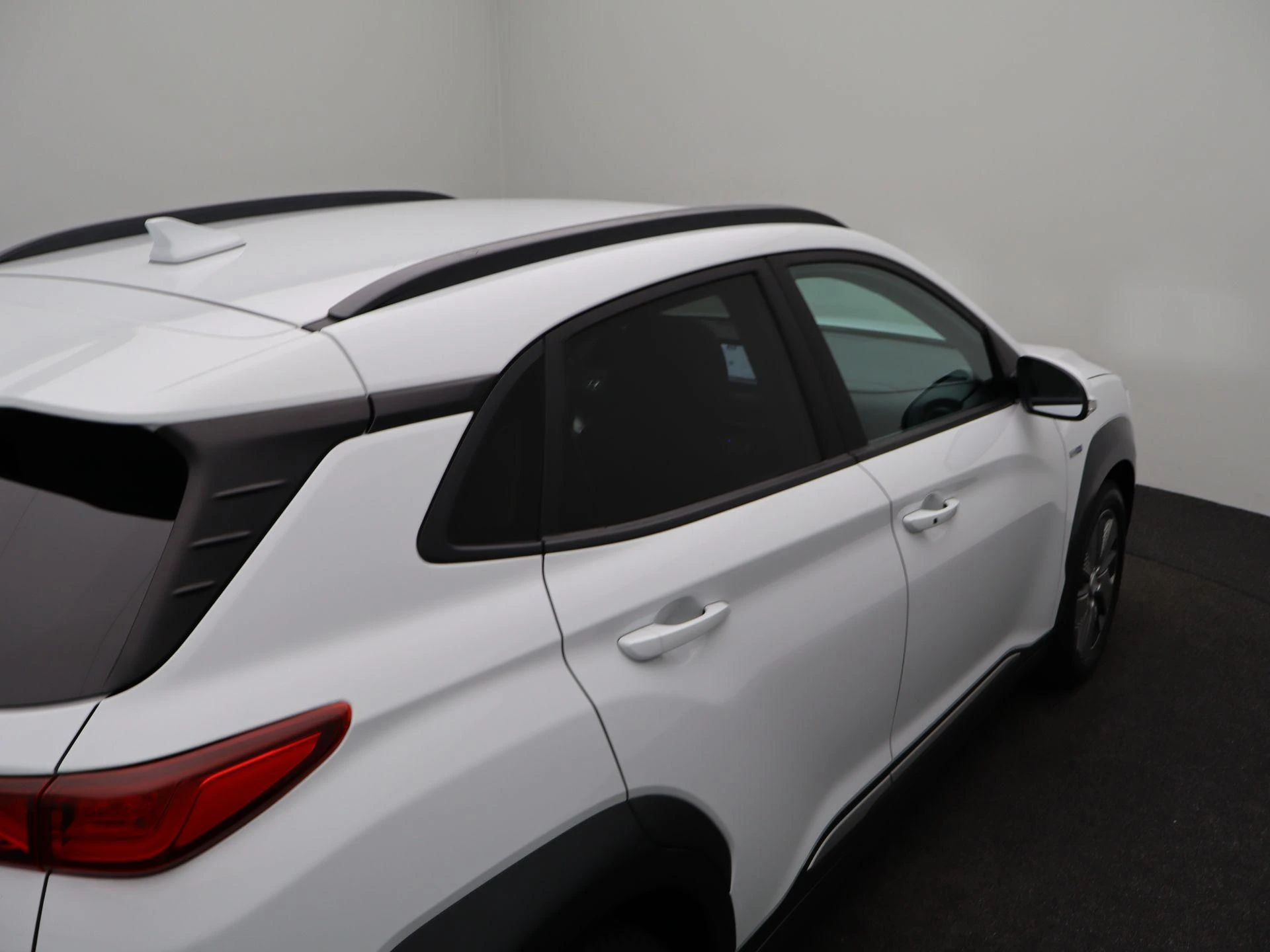 Hyundai-Kona-image-39