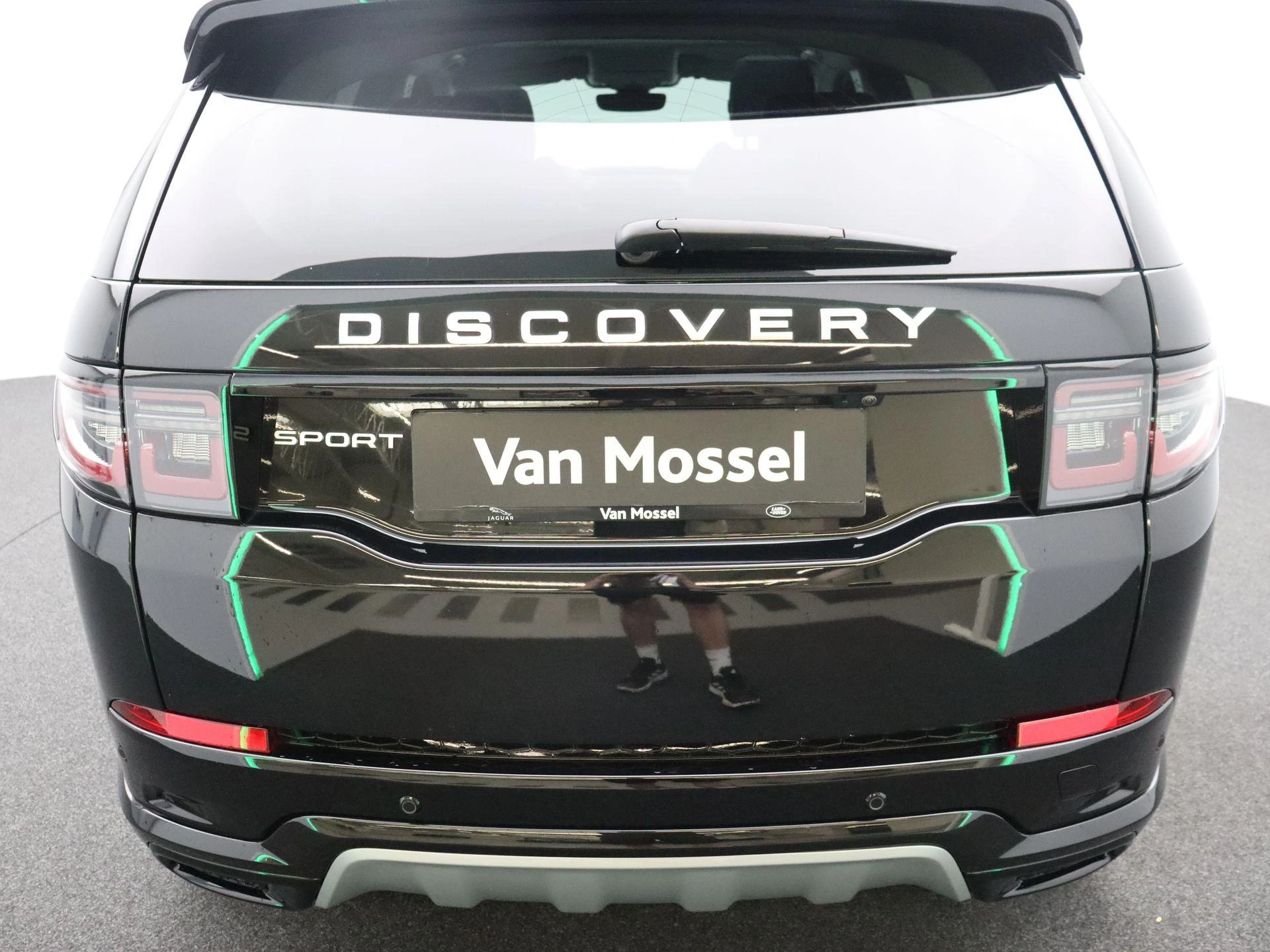 Land Rover-Discovery Sport-image-21