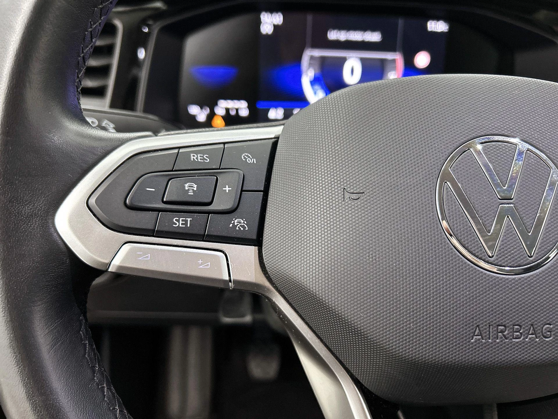 Volkswagen-Taigo-image-30