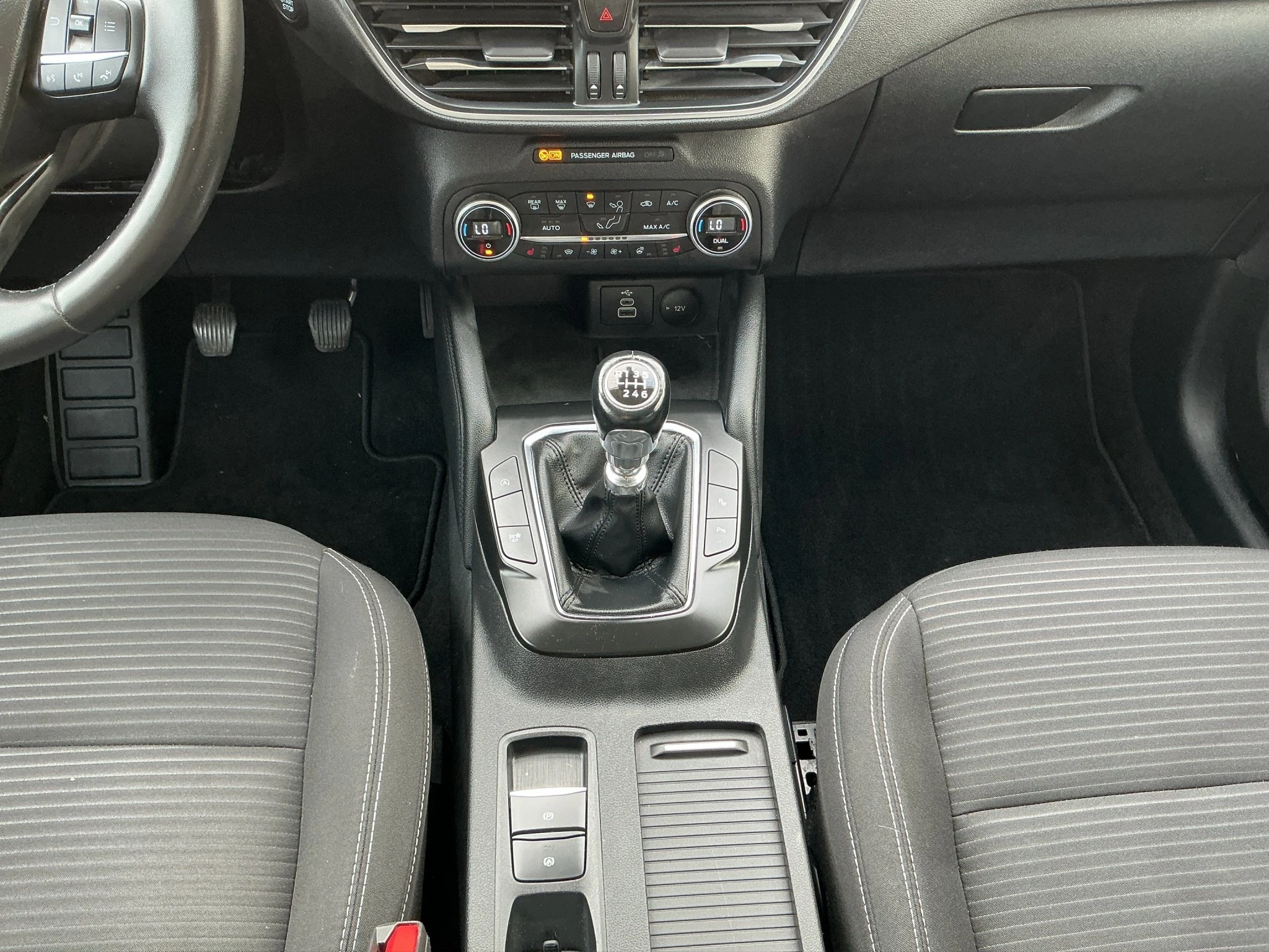 Ford-Kuga-image-13