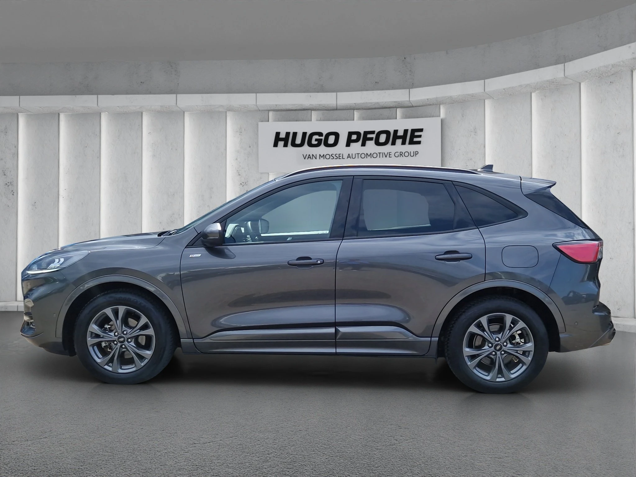 Ford Kuga 2.5 Duratec Hybrid FHEV St-Line FWD (EURO 6d)