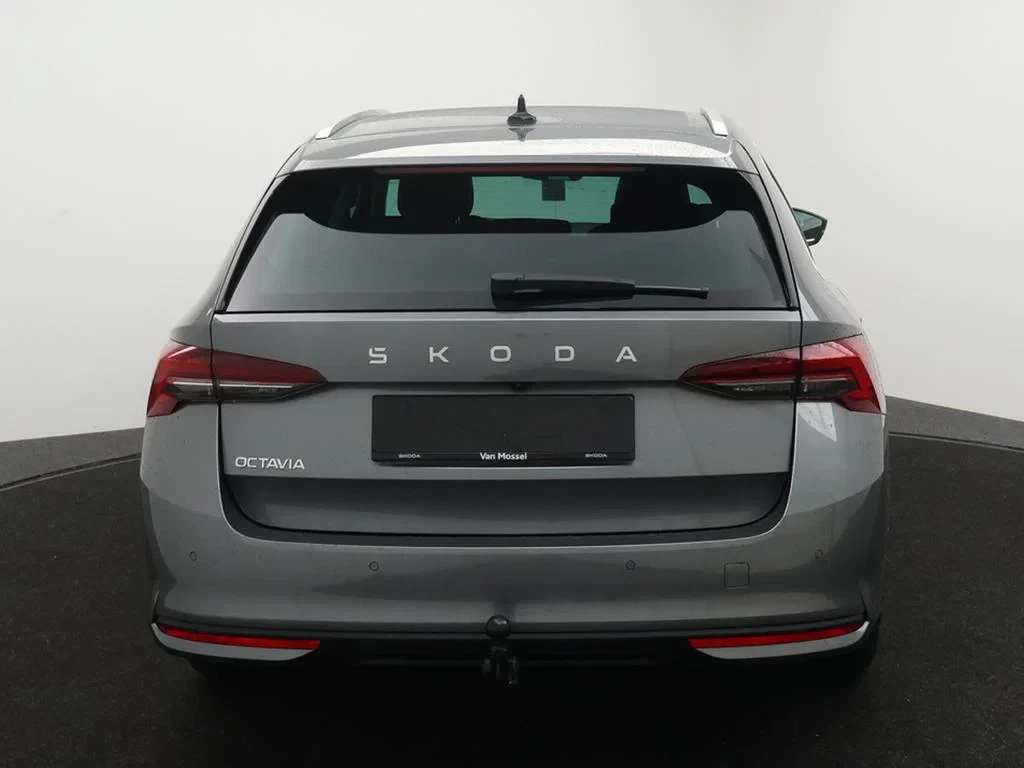Škoda-Octavia-image-6
