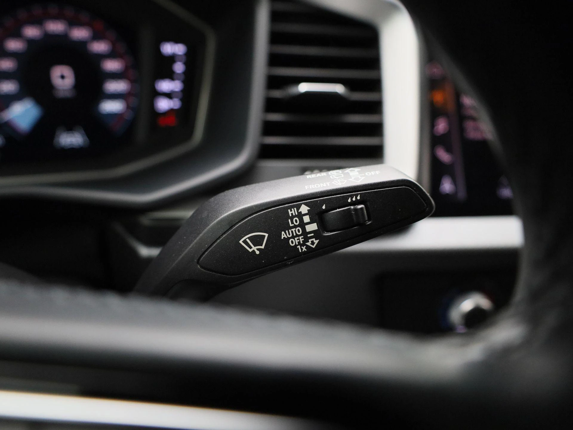 Audi-A1 Sportback-image-19