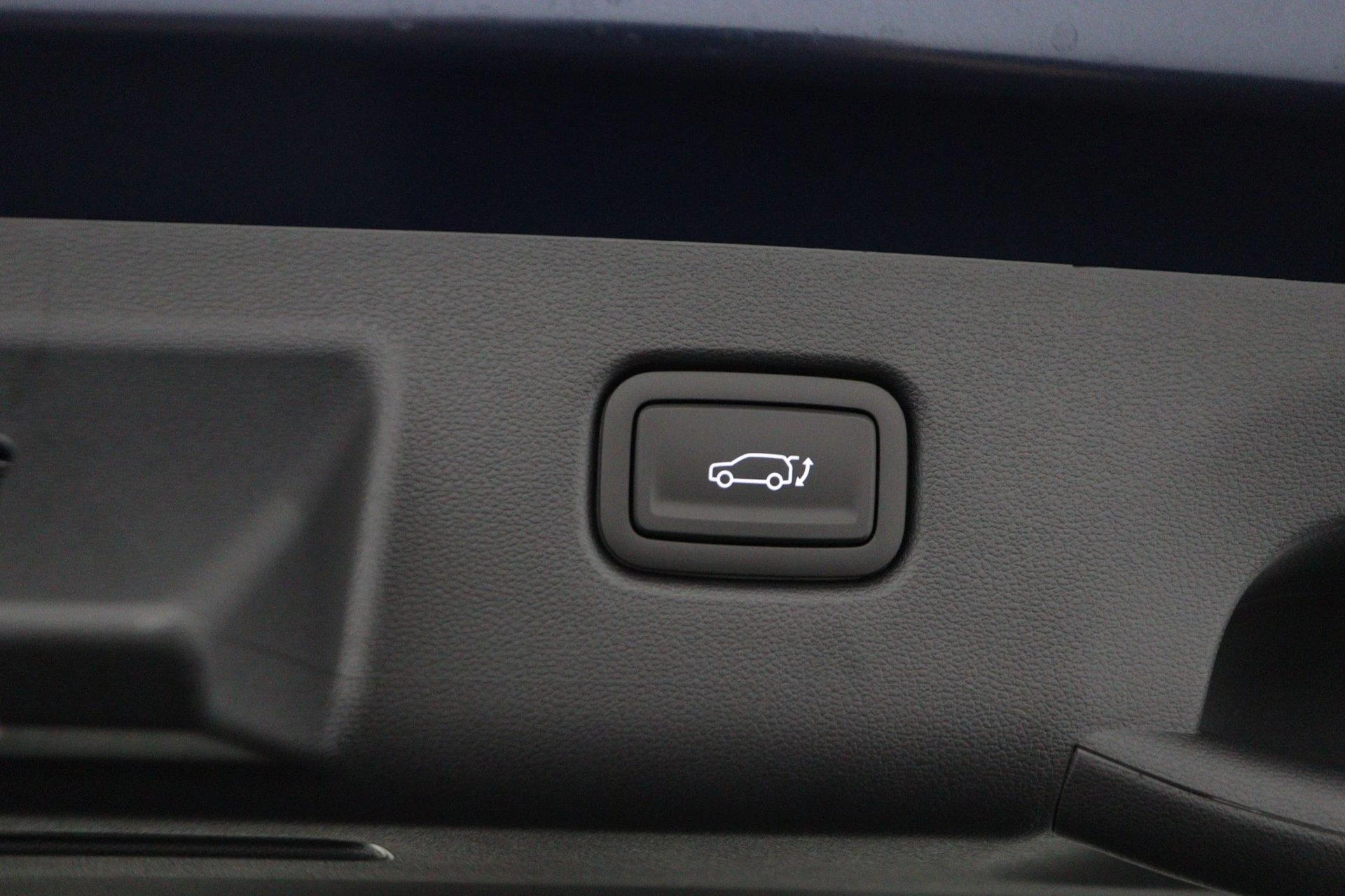 Hyundai-Kona-image-47