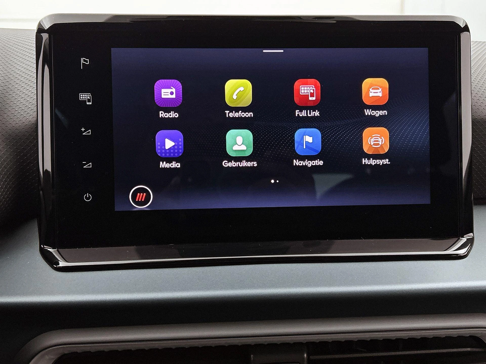 SEAT-Arona-image-24