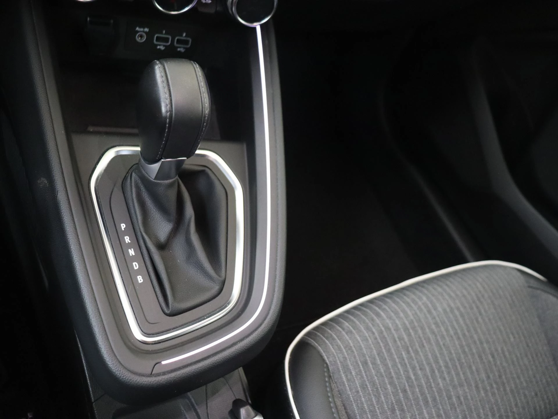 Renault-Clio-image-14