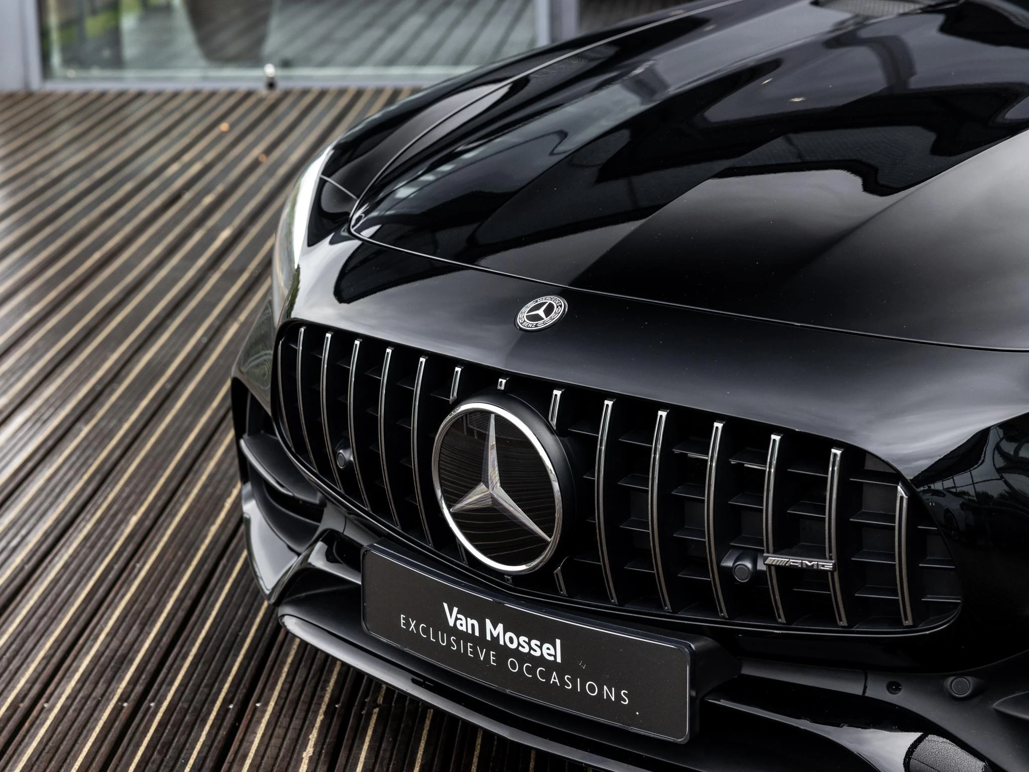 Mercedes-AMG-GT-image-7