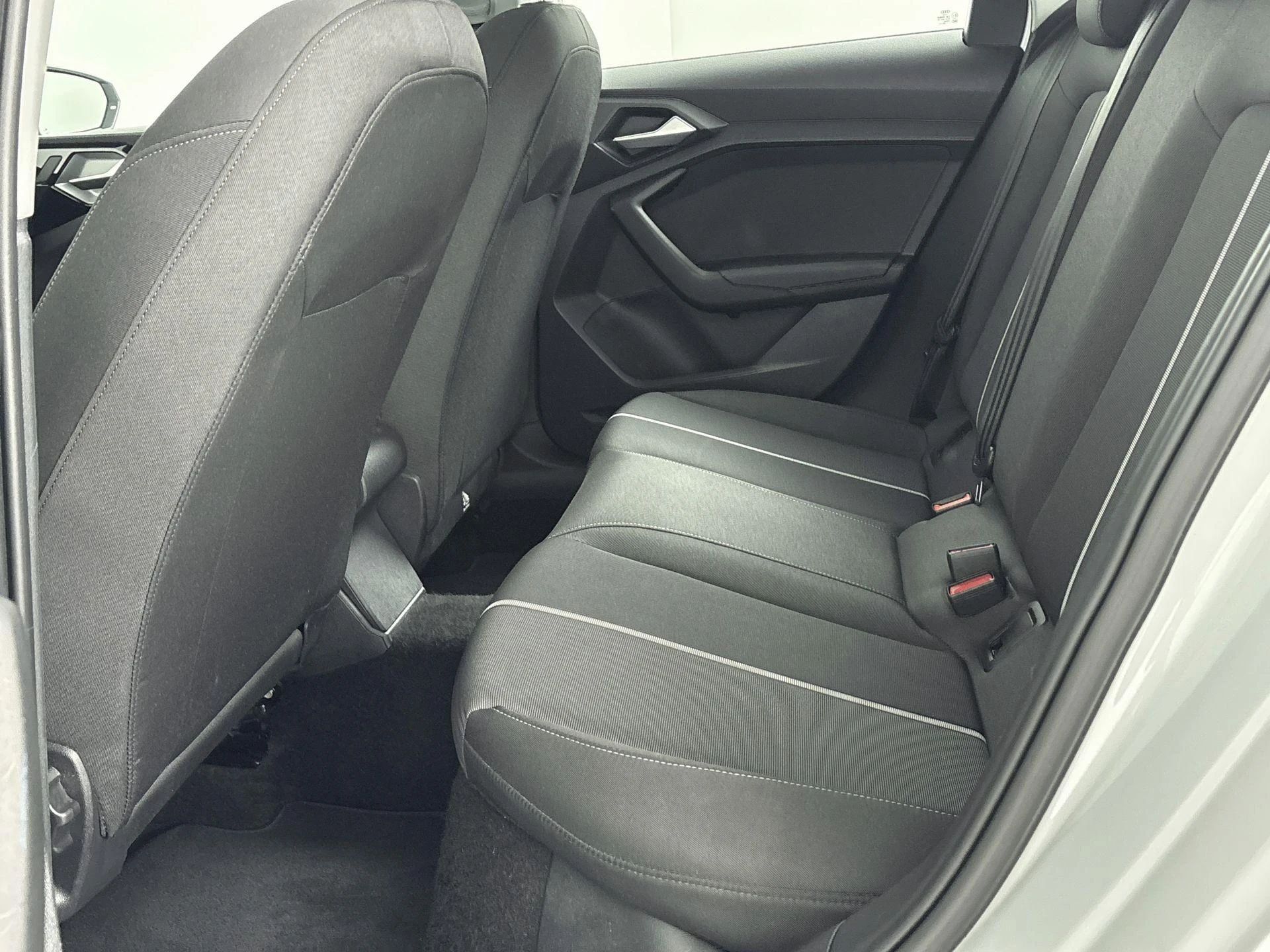 Audi-A1 Sportback-image-8