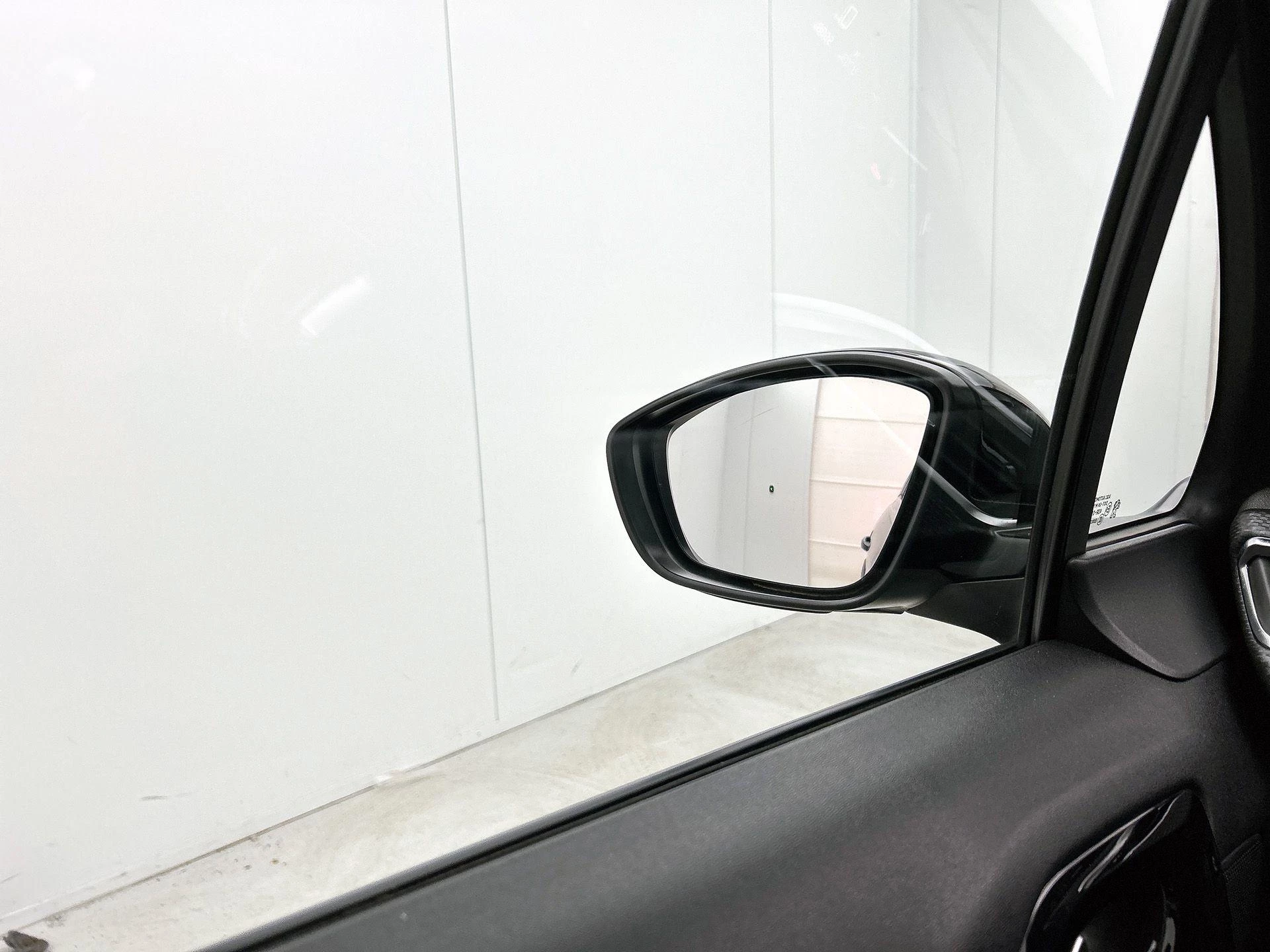 Peugeot-2008-image-15