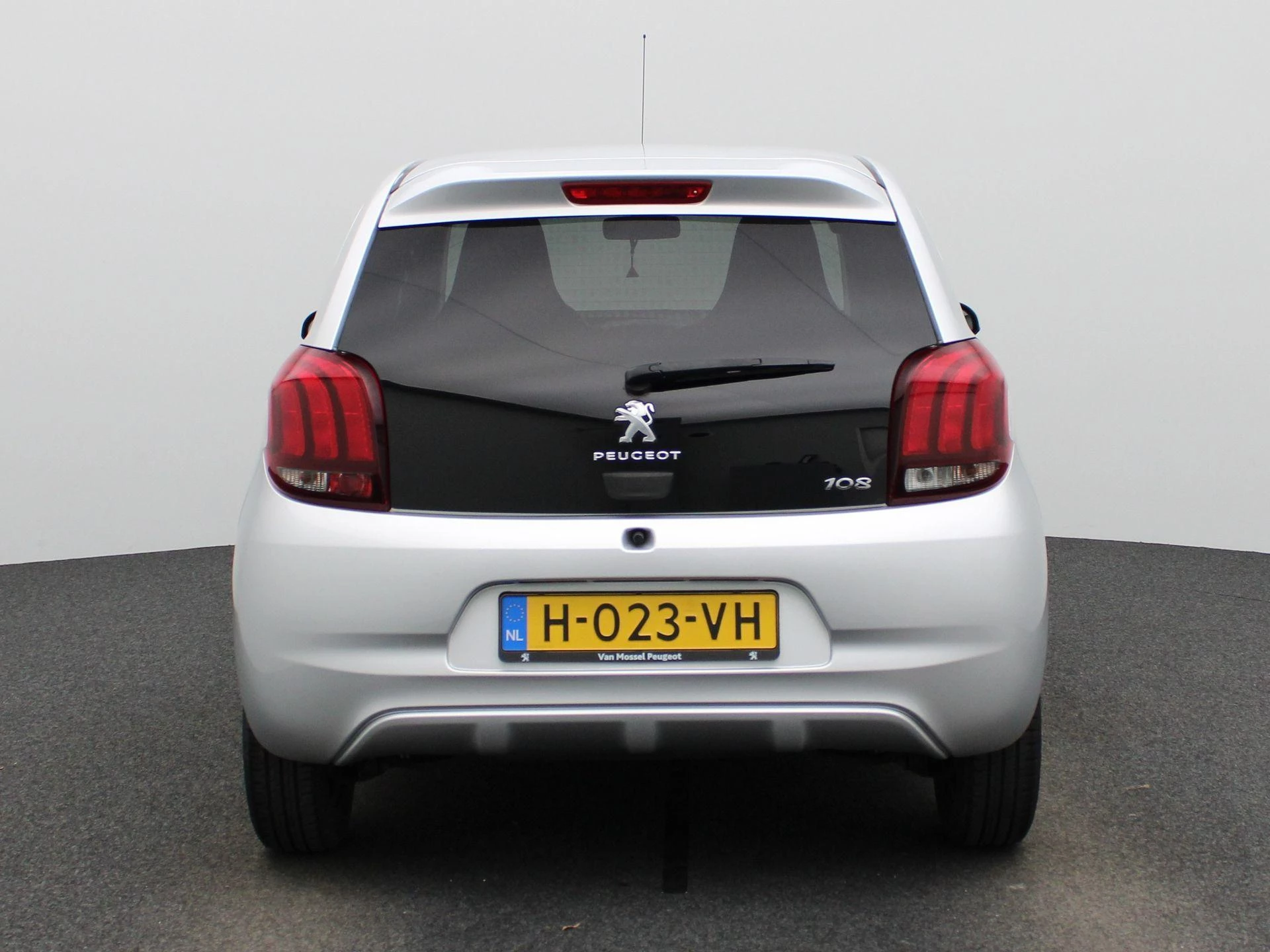 Peugeot-108-image-4