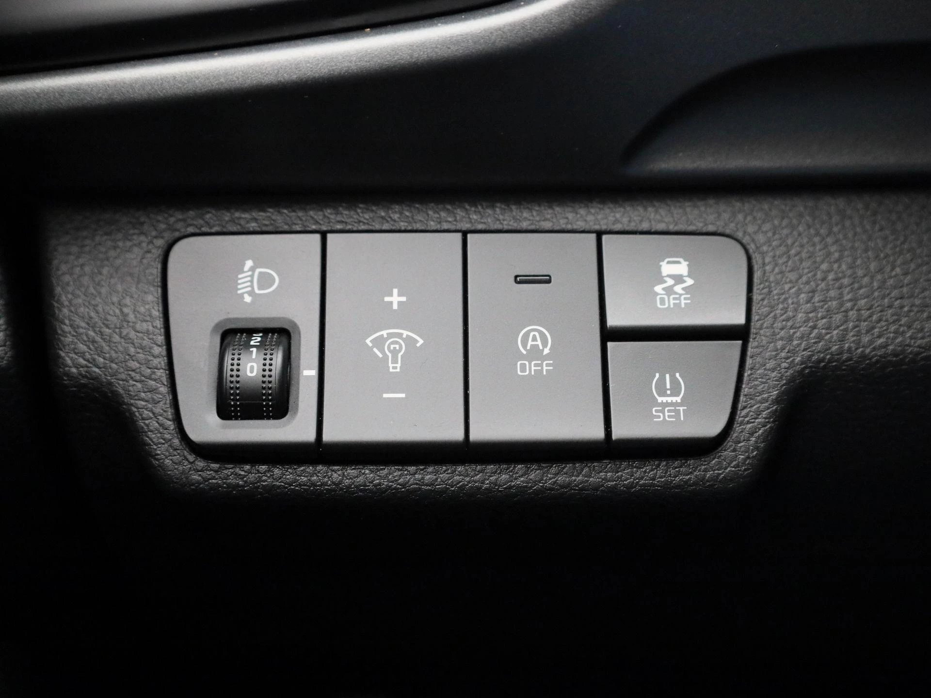 Kia-Stonic-image-23