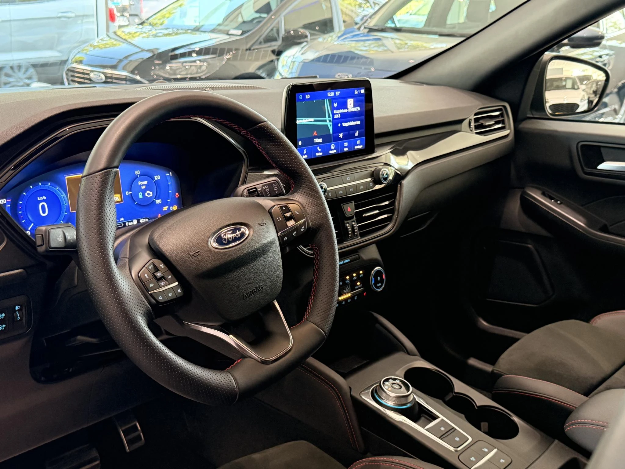 Ford-Kuga-image-6