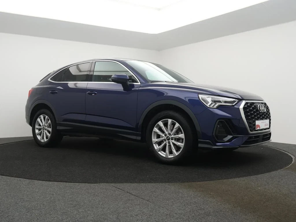 Audi-Q3-image-25